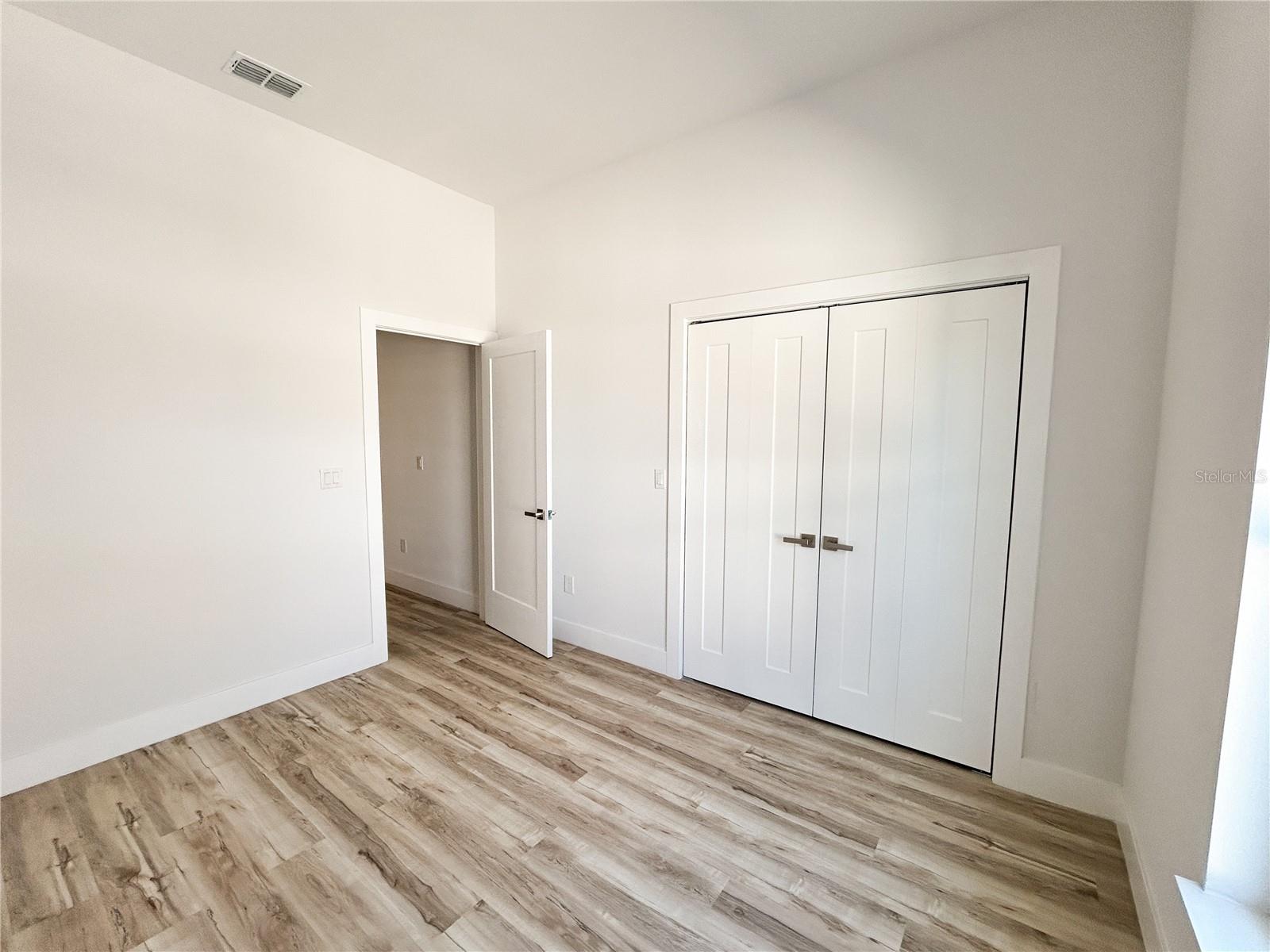 407 GEORGIA AVE — photo 25