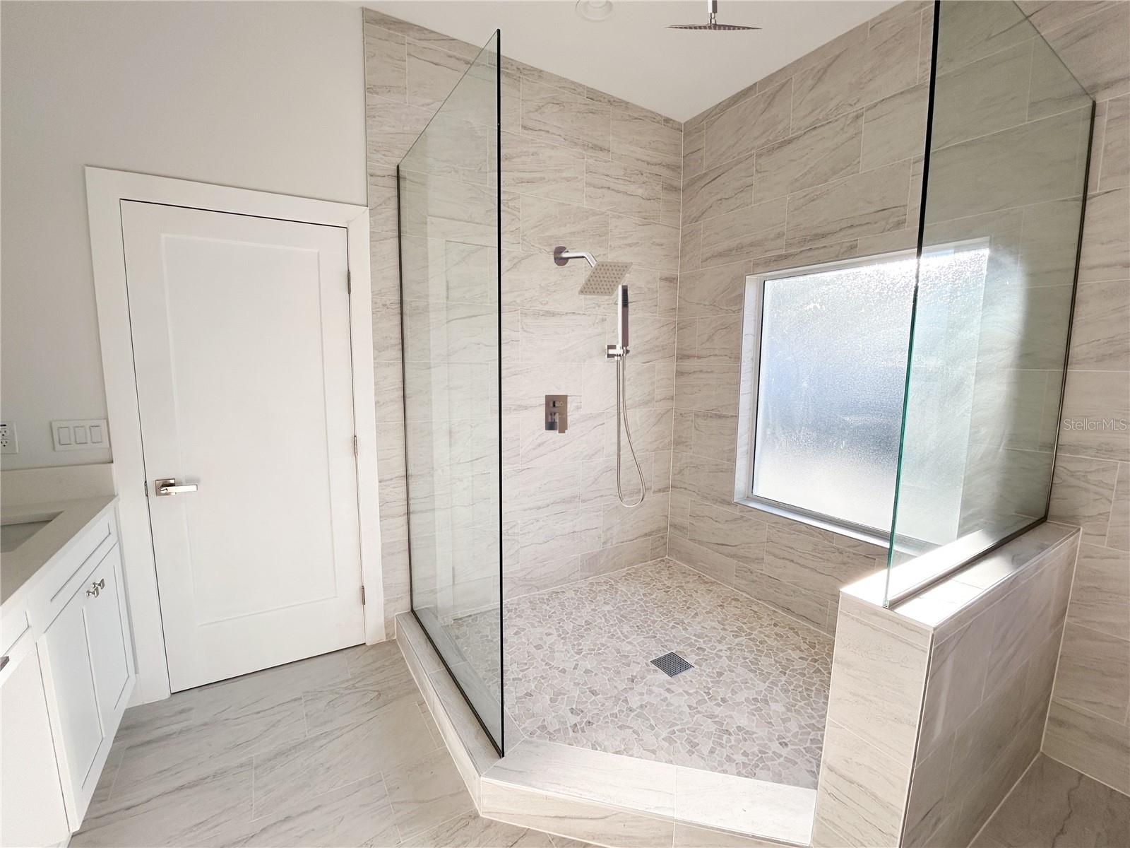 407 GEORGIA AVE — photo 19