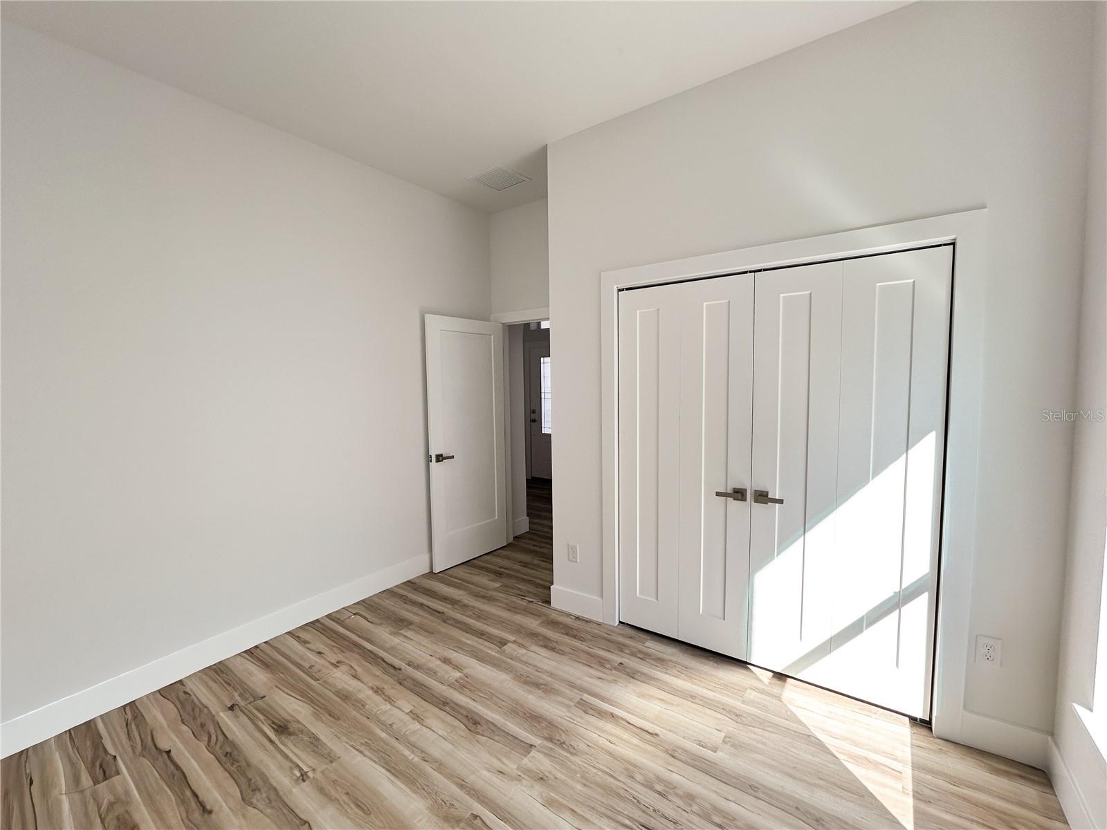 407 GEORGIA AVE — photo 30