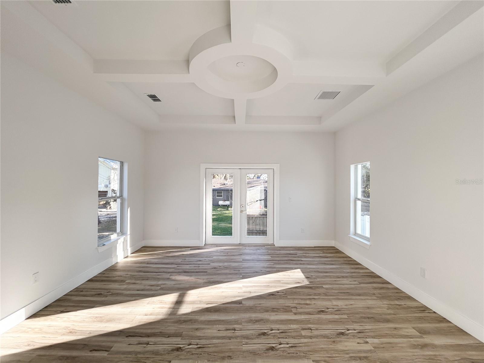 407 GEORGIA AVE — photo 17