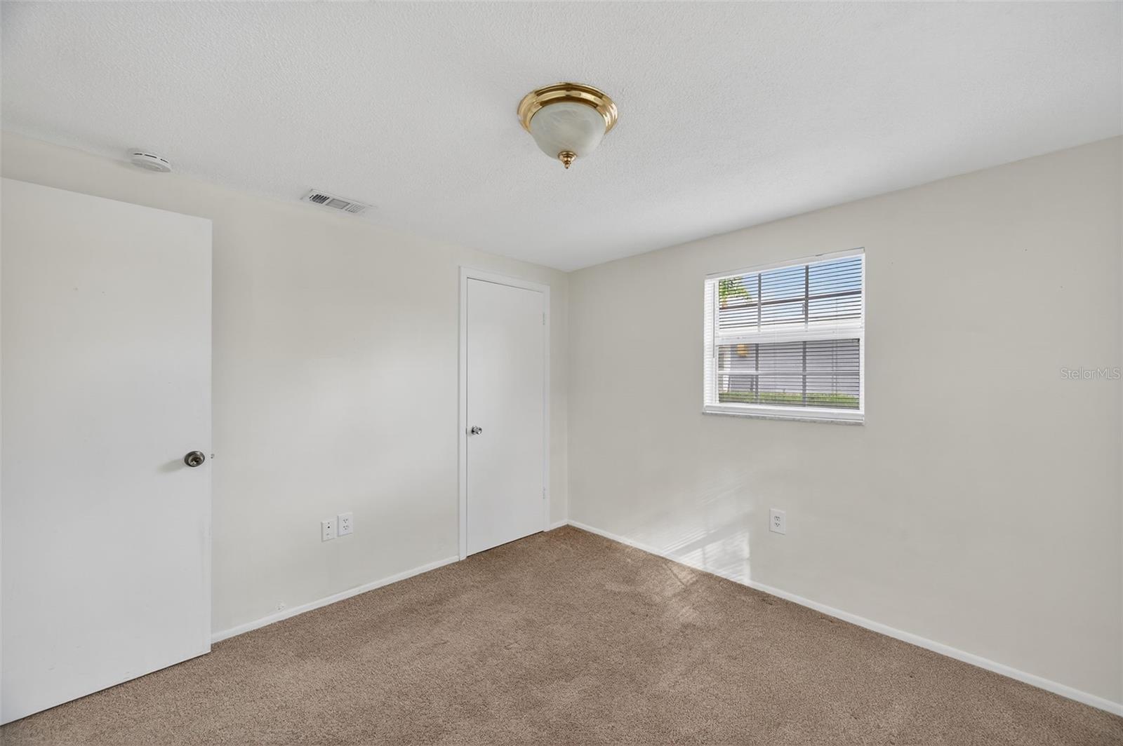 10102 GLEN MOOR LN — photo 26