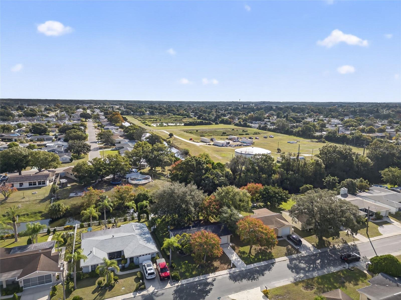10102 GLEN MOOR LN — photo 44