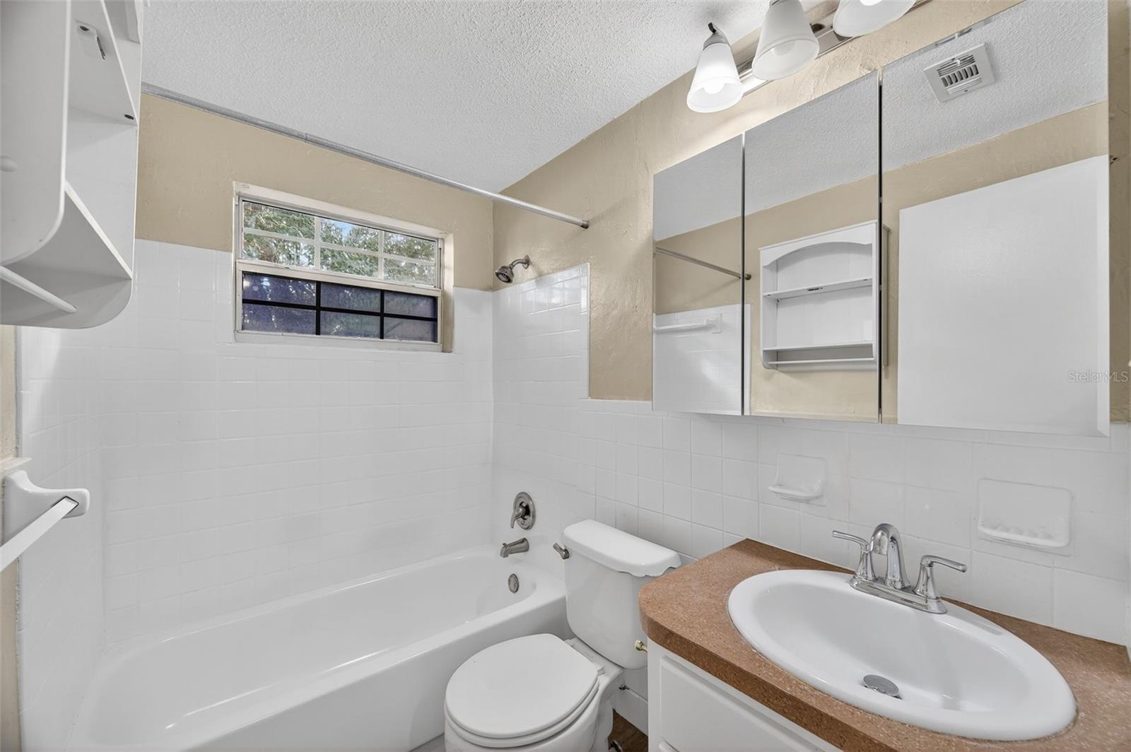 10102 GLEN MOOR LN — photo 27