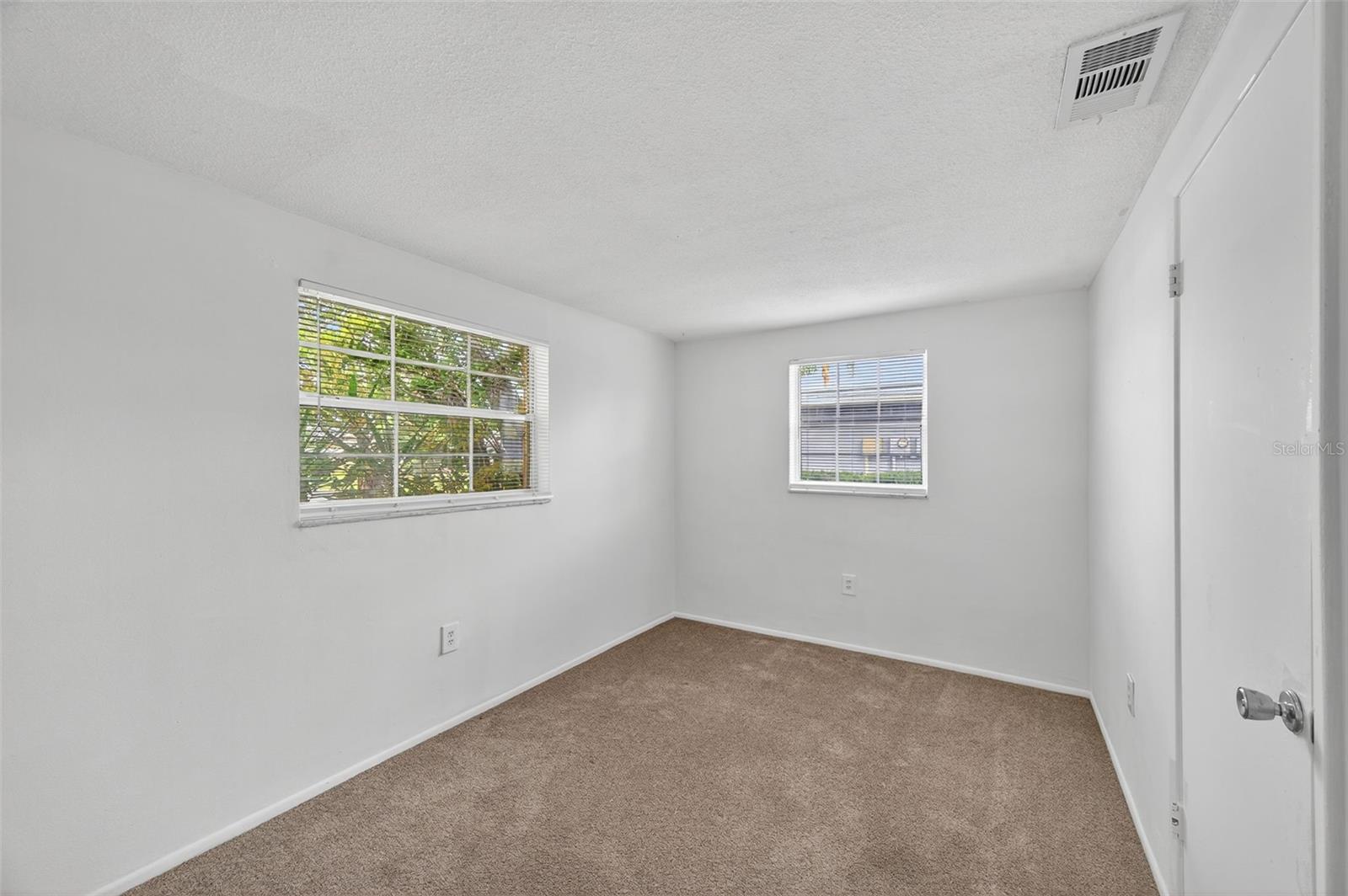 10102 GLEN MOOR LN — photo 19