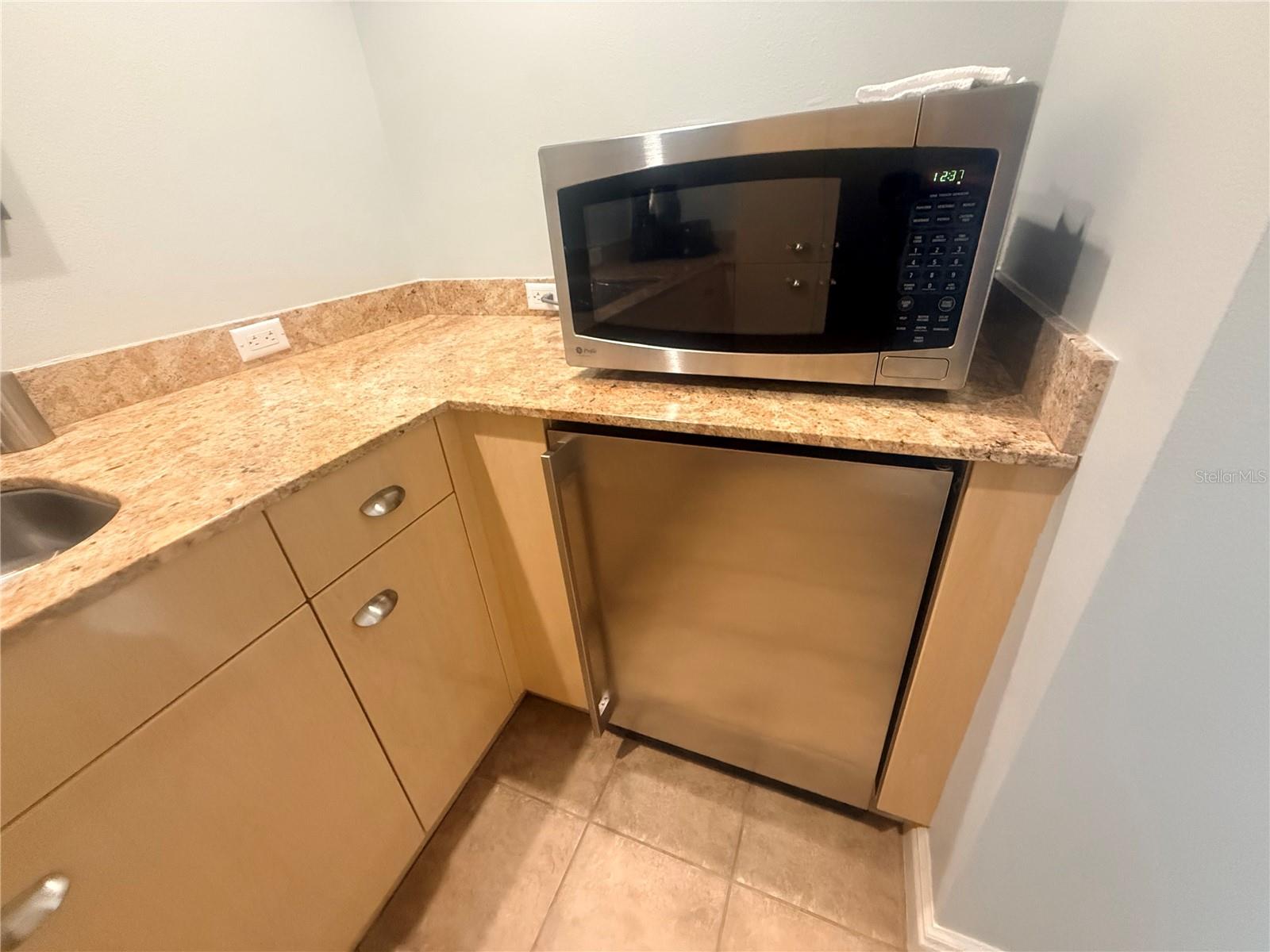 50 CENTRAL AVE #14B — photo 59