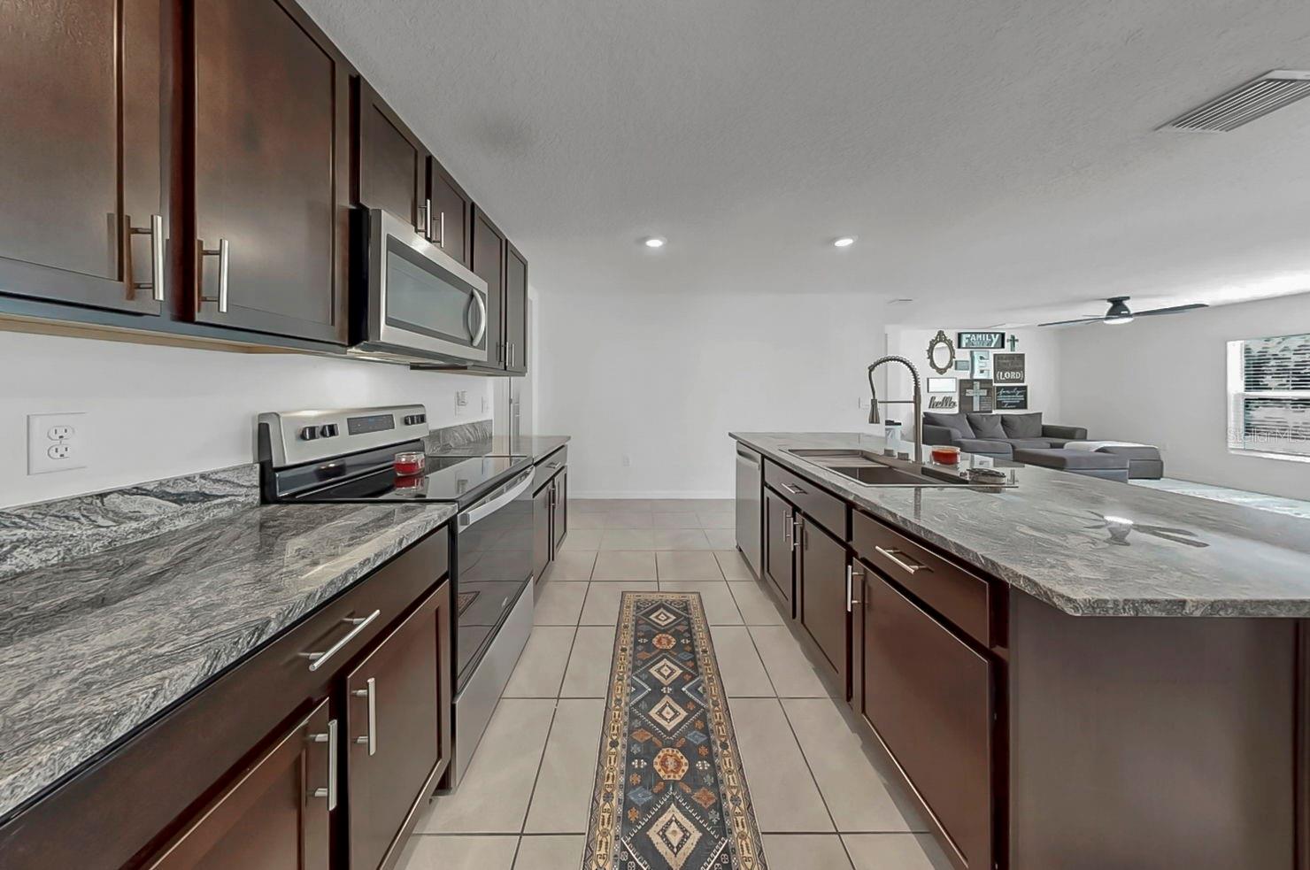 3281 SILVER DATE DR — photo 14