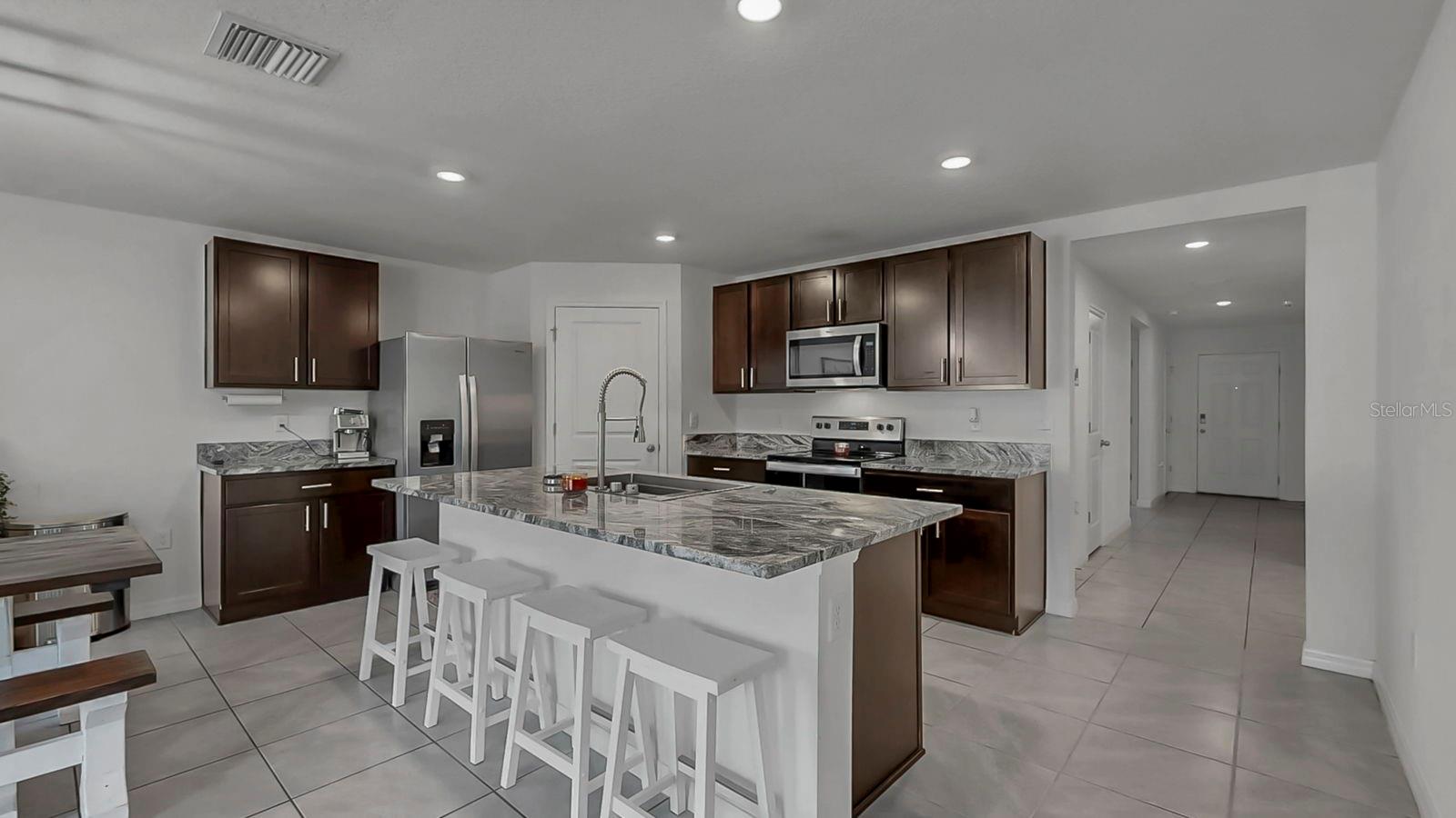 3281 SILVER DATE DR — photo 17