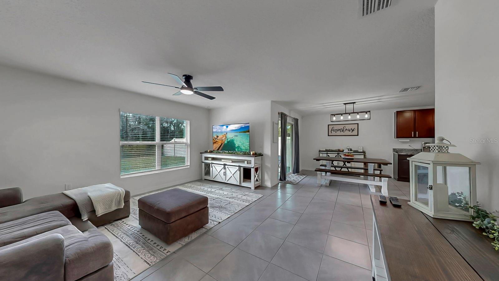 3281 SILVER DATE DR — photo 7