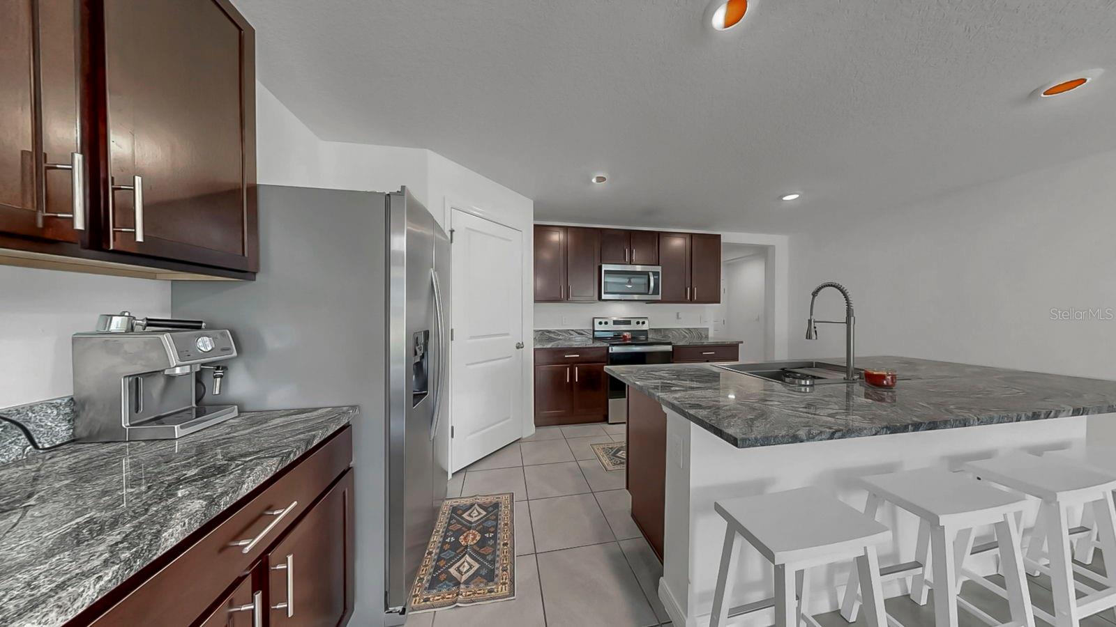 3281 SILVER DATE DR — photo 24