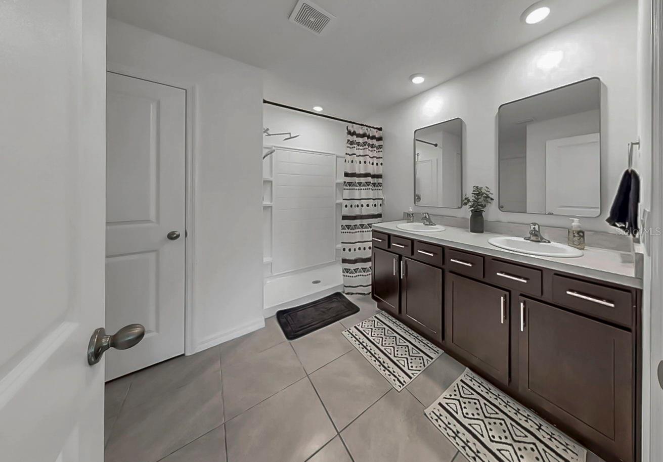 3281 SILVER DATE DR — photo 31