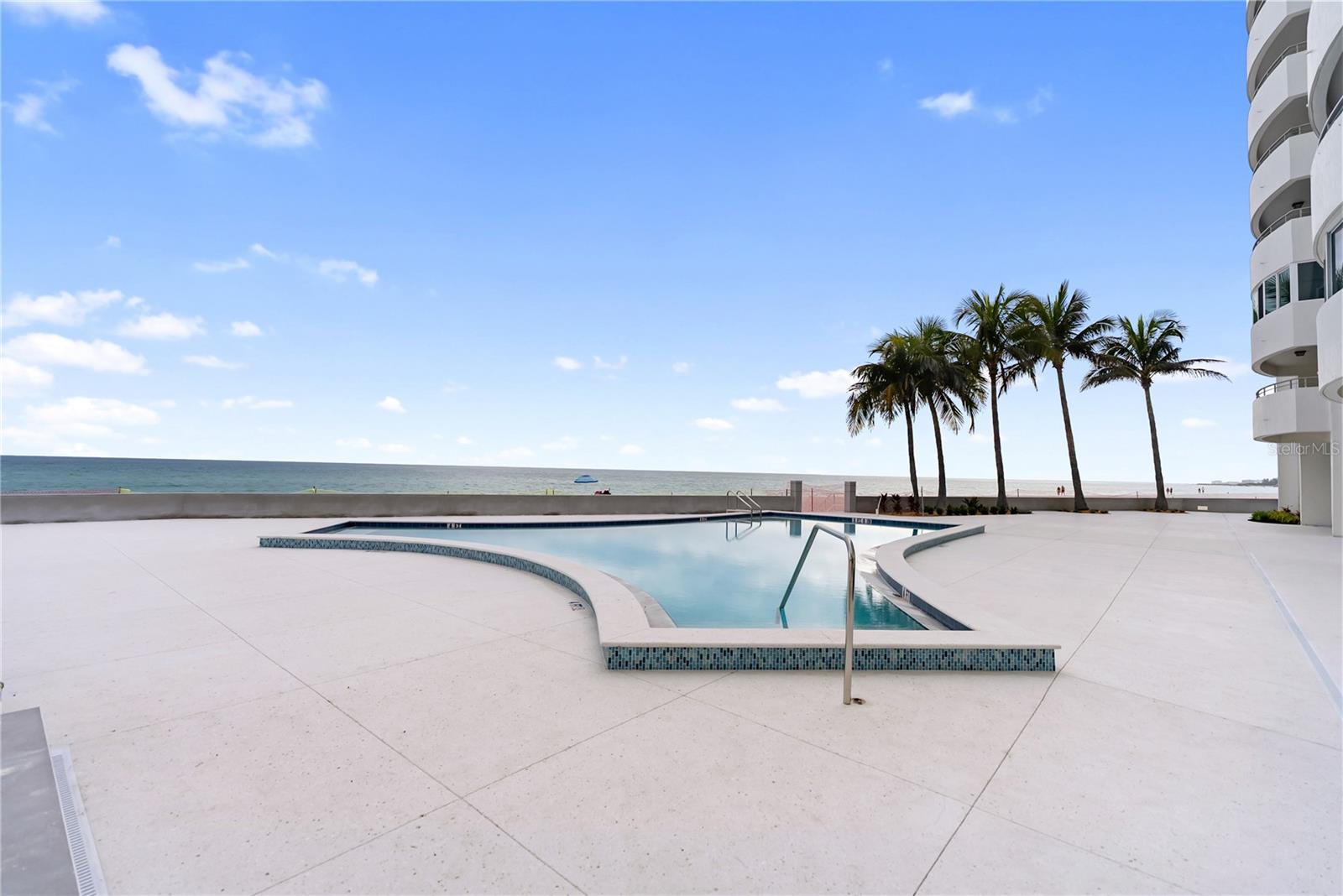 1750 BENJAMIN FRANKLIN DR #6G — photo 54