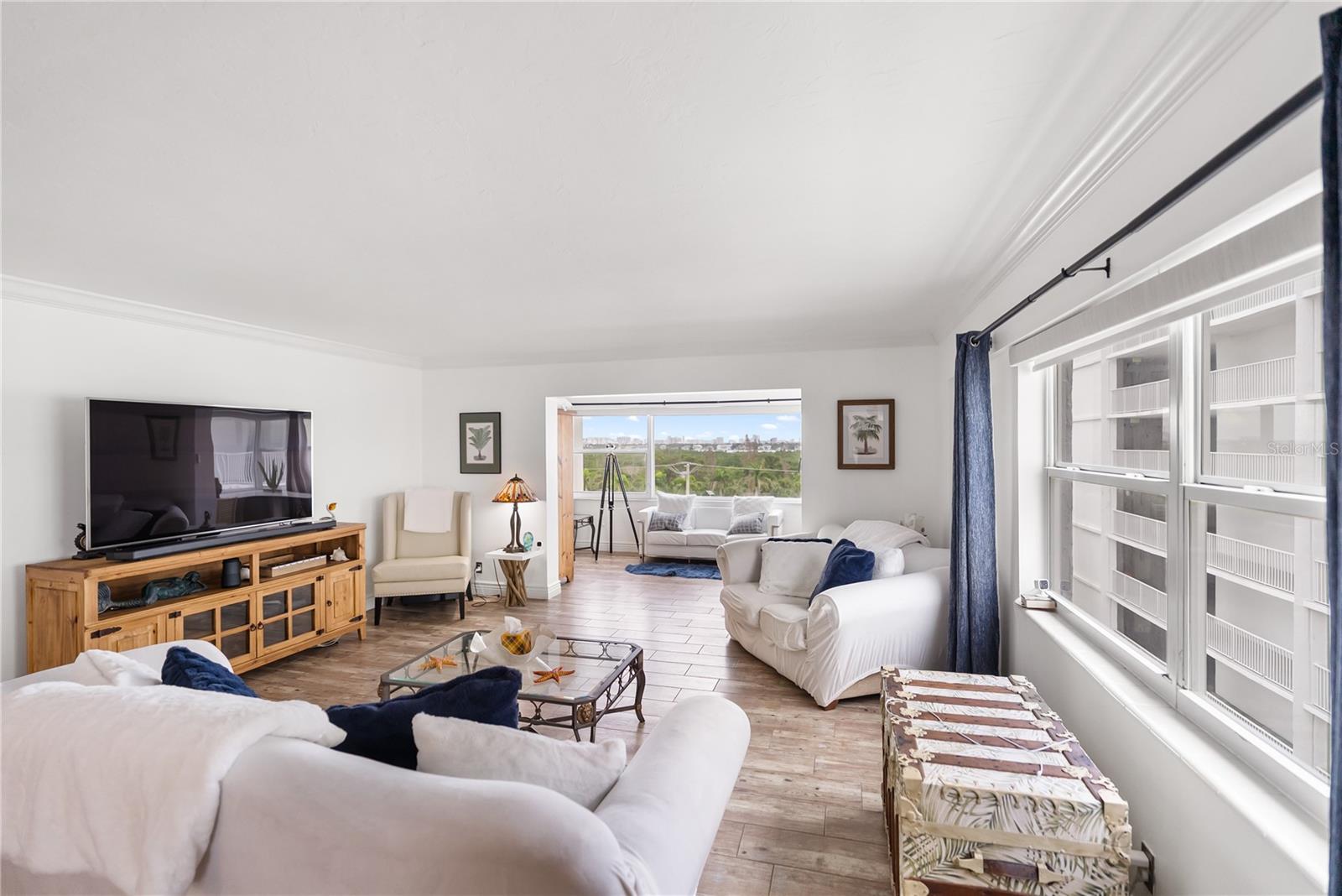 1750 BENJAMIN FRANKLIN DR #6G — photo 38