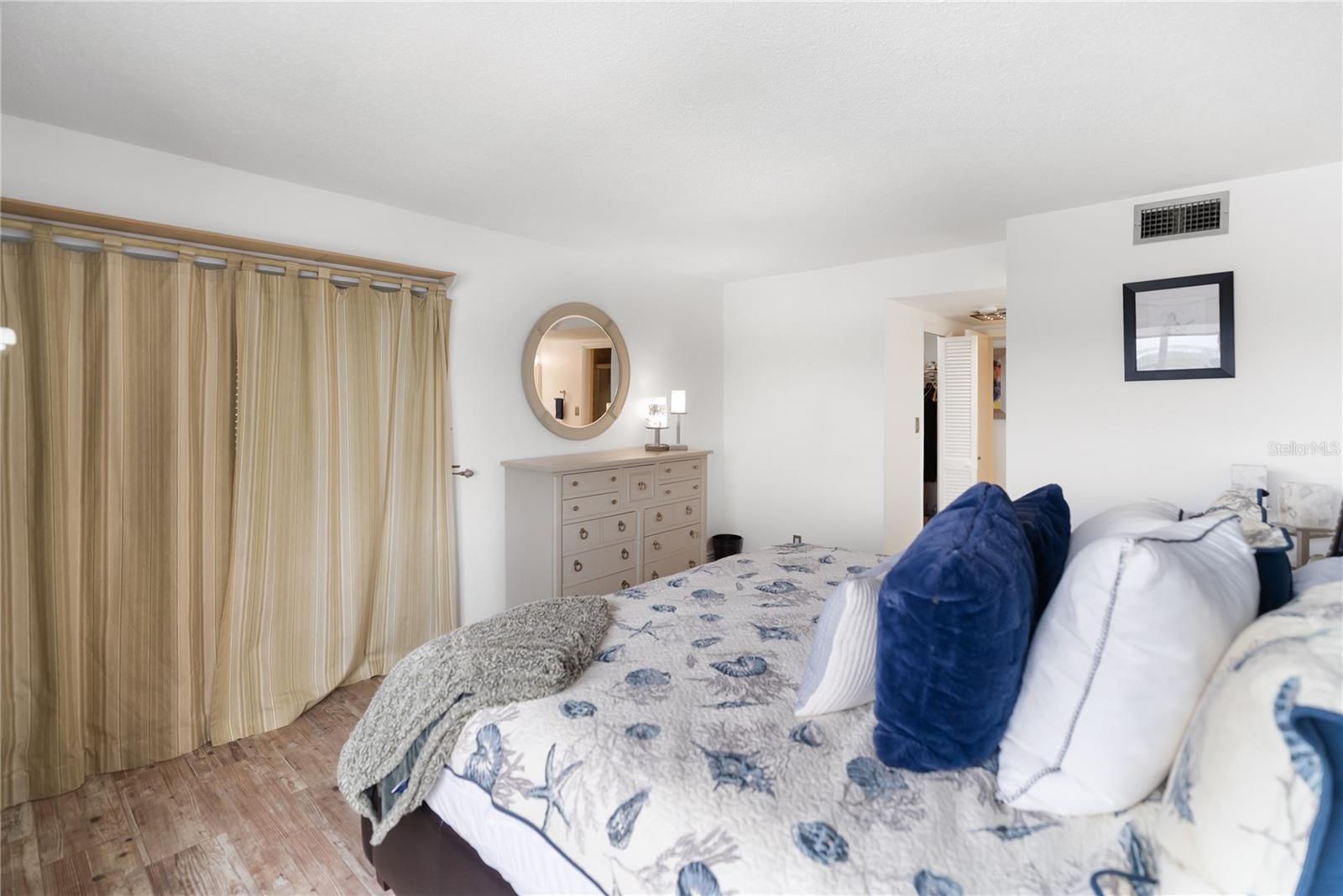 1750 BENJAMIN FRANKLIN DR #6G — photo 29