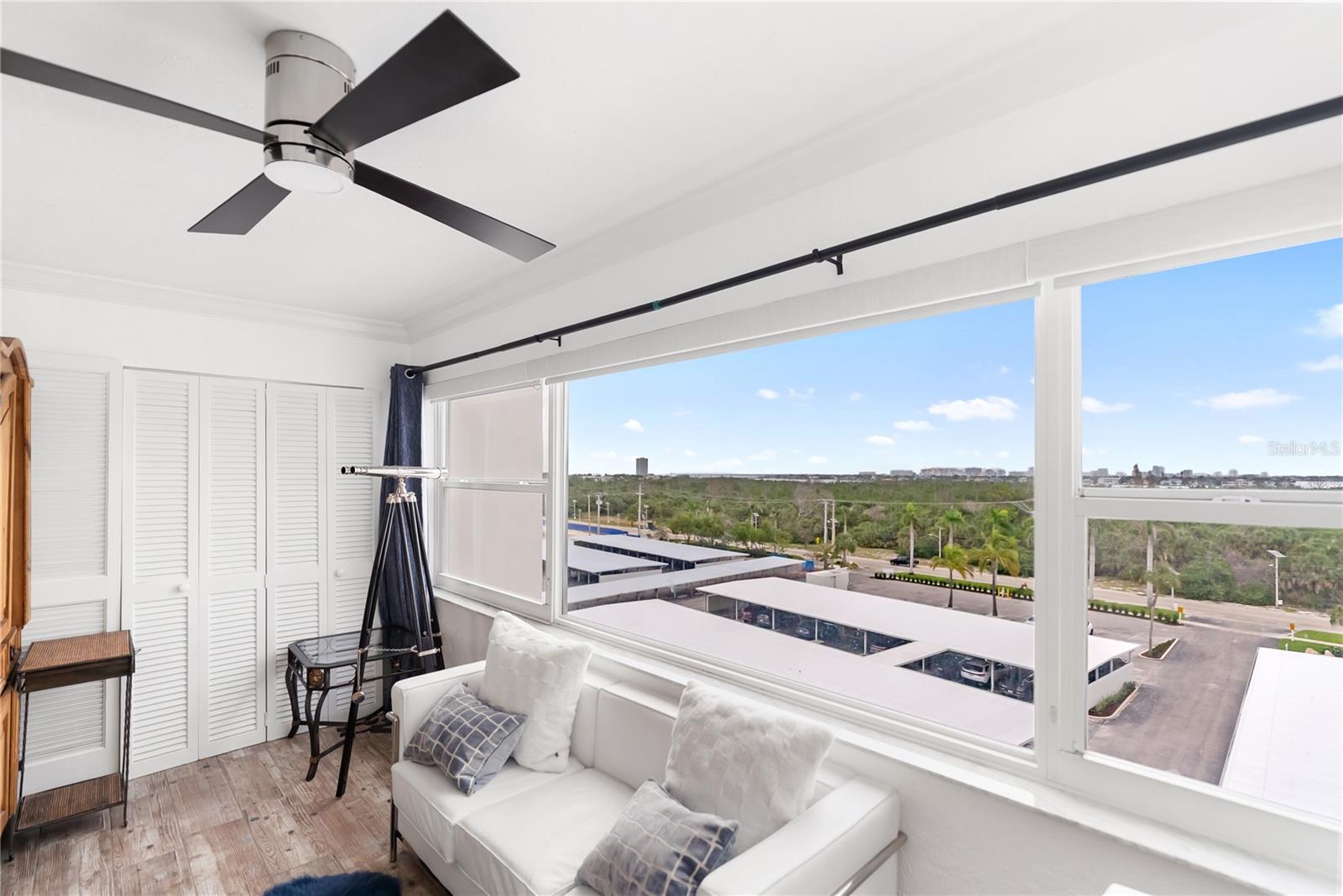 1750 BENJAMIN FRANKLIN DR #6G — photo 31