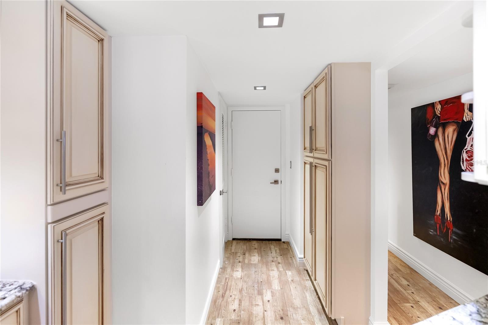 1750 BENJAMIN FRANKLIN DR #6G — photo 40