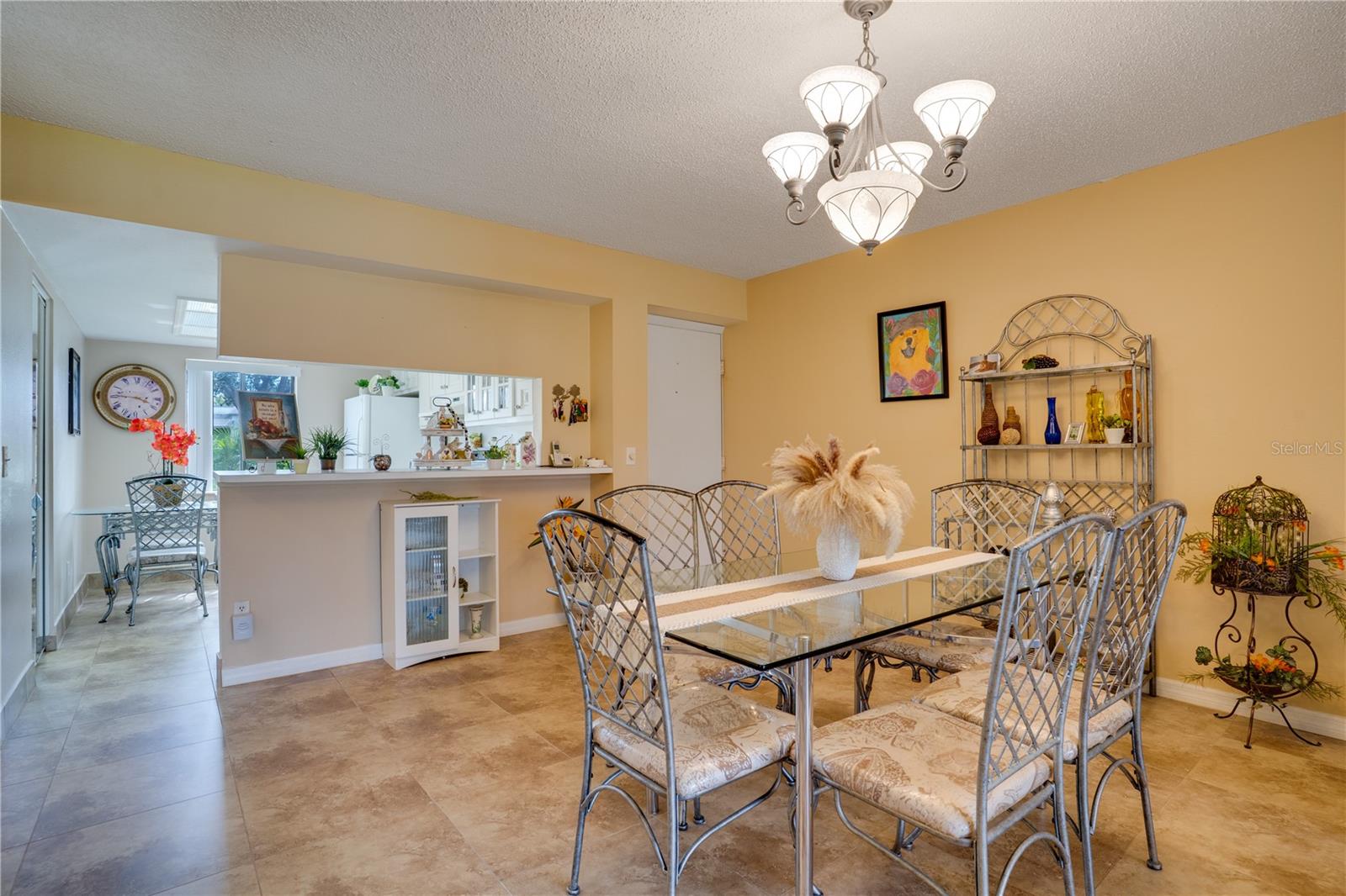 117 E CYPRESS CT #117 — photo 7