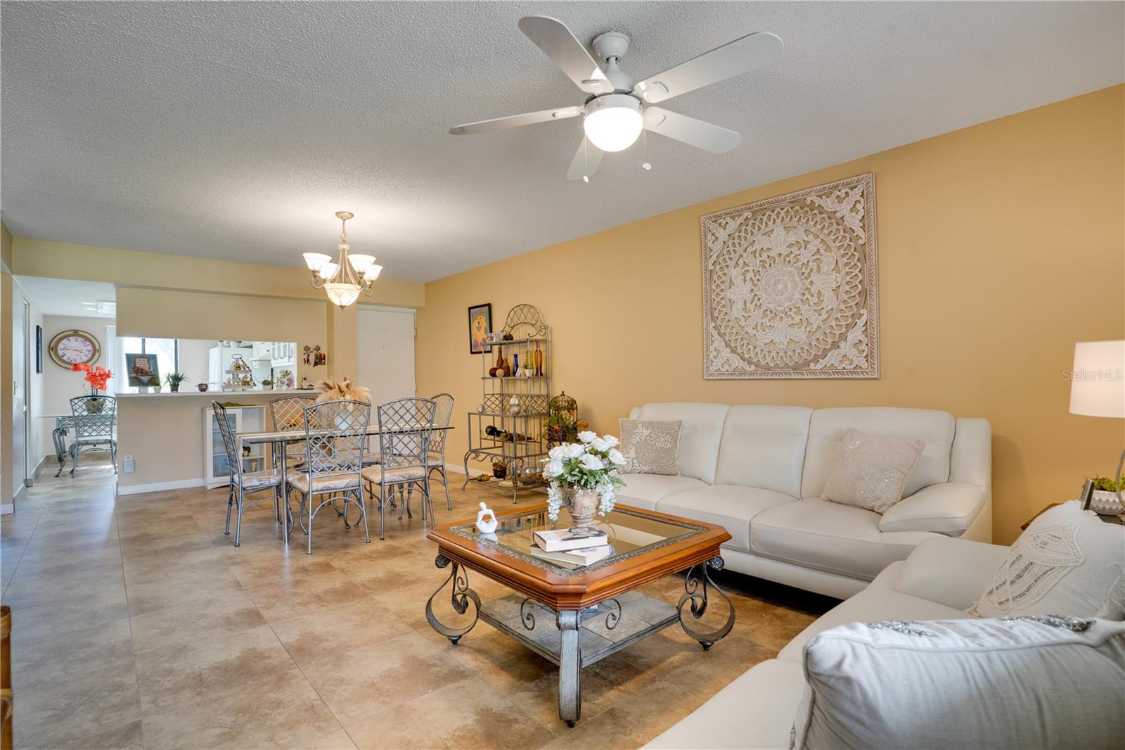 117 E CYPRESS CT #117 — photo 6