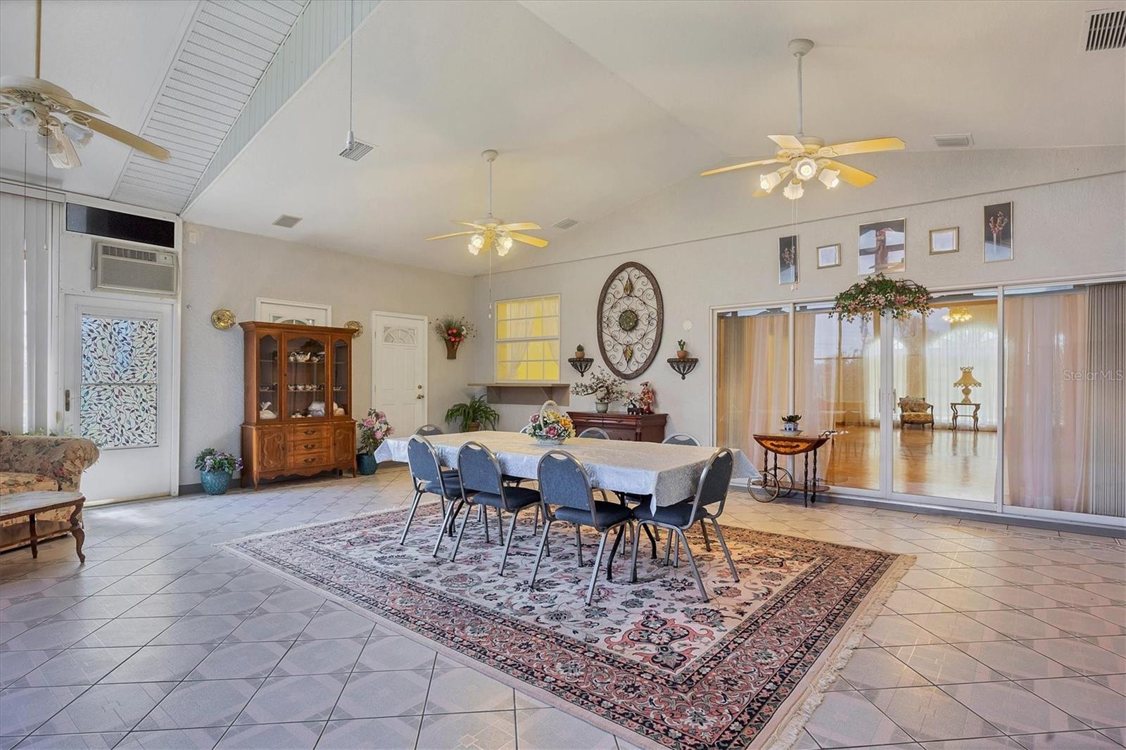 12209 COTORRO AVE — photo 28