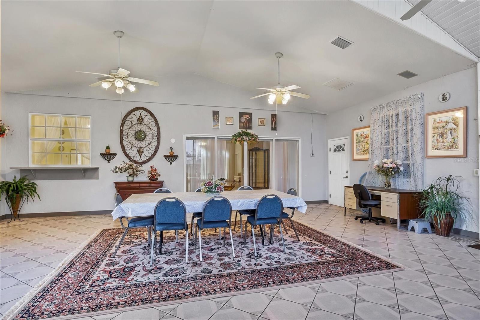 12209 COTORRO AVE — photo 29