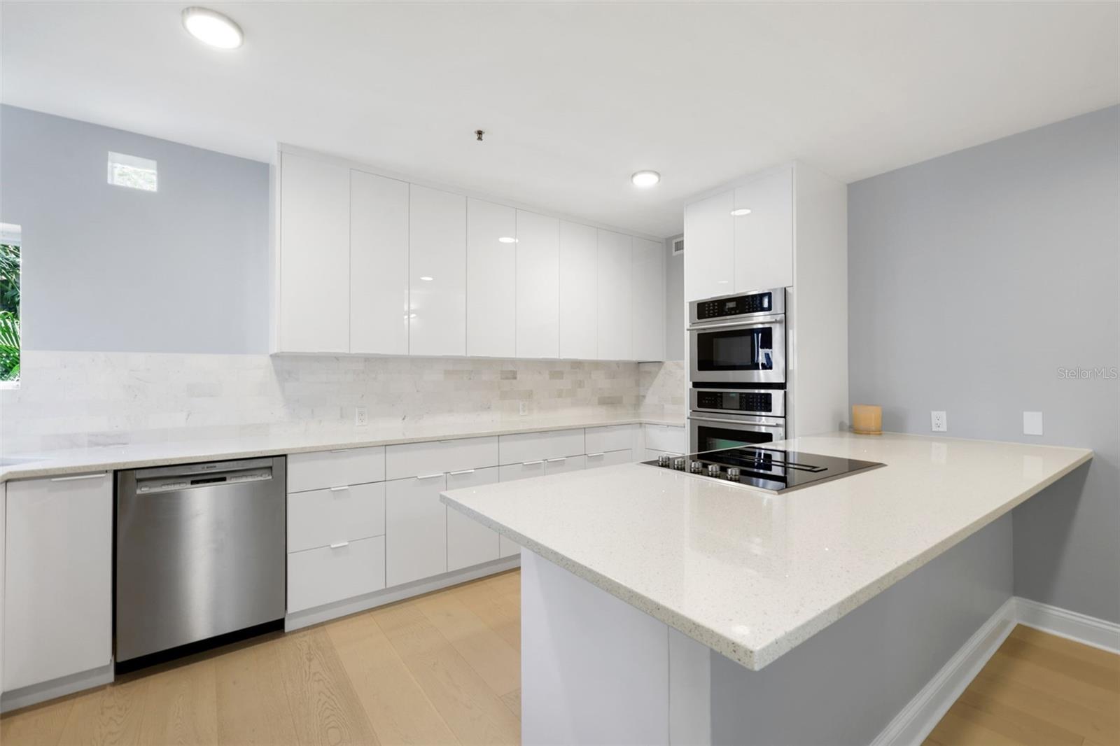 4950 BAYSHORE BLVD #23 — photo 11