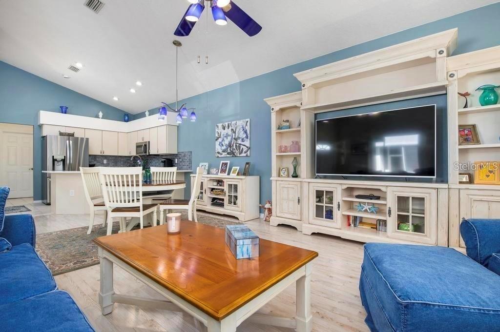 1811 HIGHLAND RD — photo 10