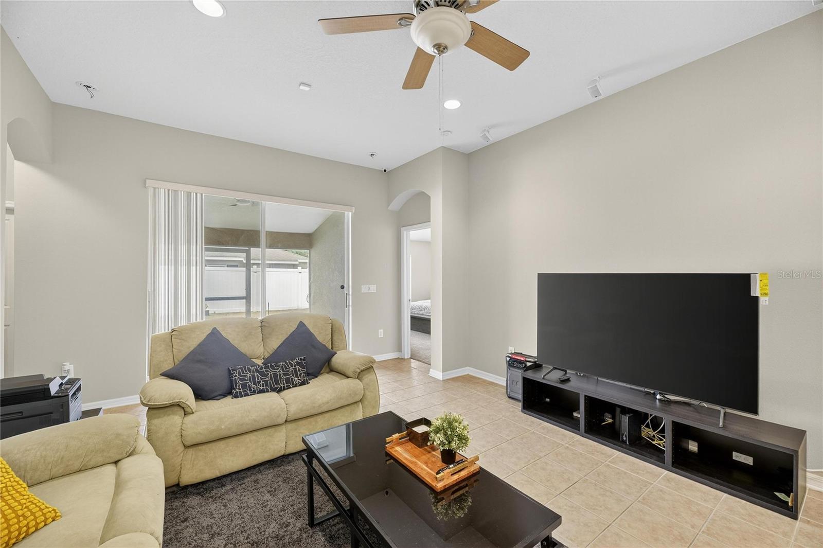 424 DOWN PINE DR — photo 16