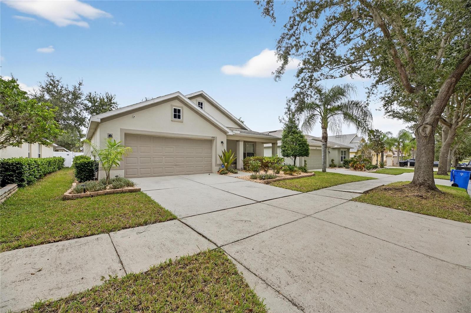 424 DOWN PINE DR — photo 2