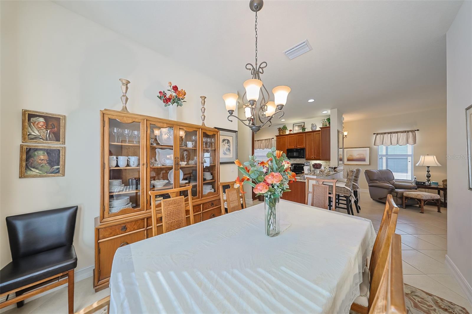 15948 COBBLE MILL DR — photo 31