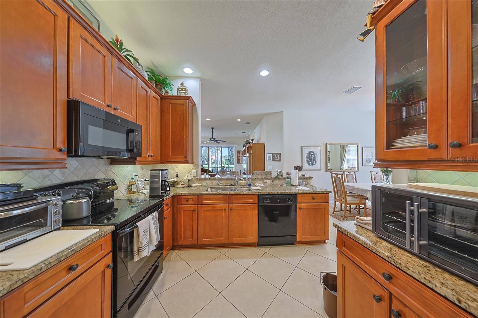 15948 COBBLE MILL DR — photo 3