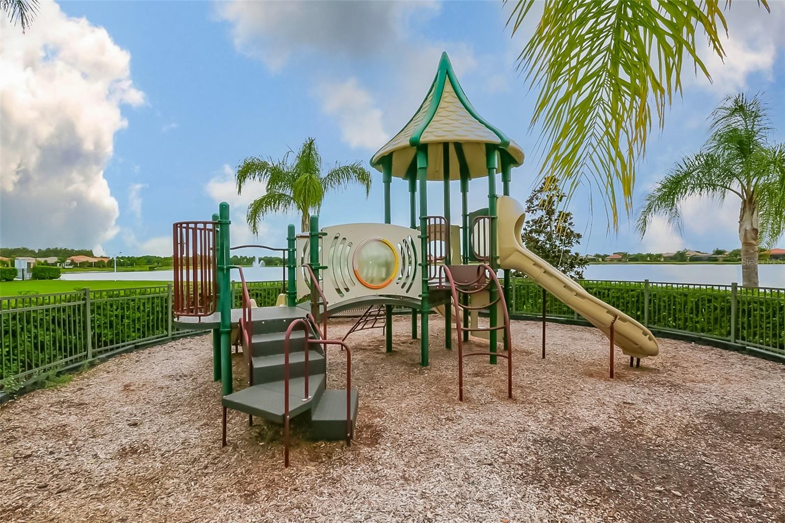 15948 COBBLE MILL DR — photo 50