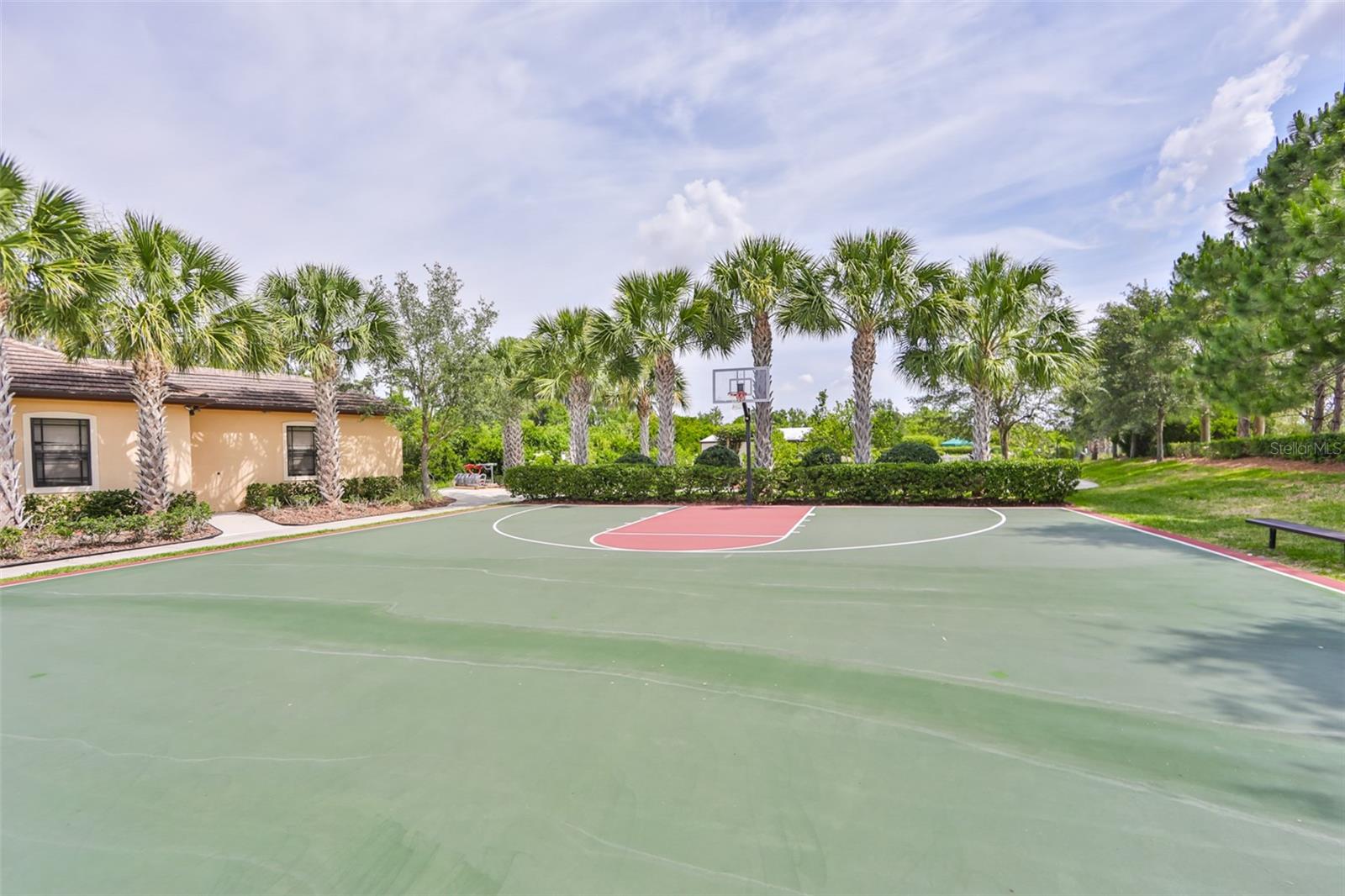 15948 COBBLE MILL DR — photo 59