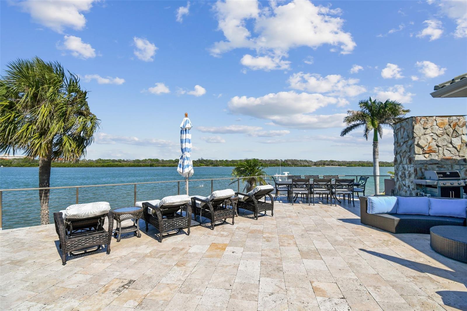 582 JOHNS PASS AVE — photo 40