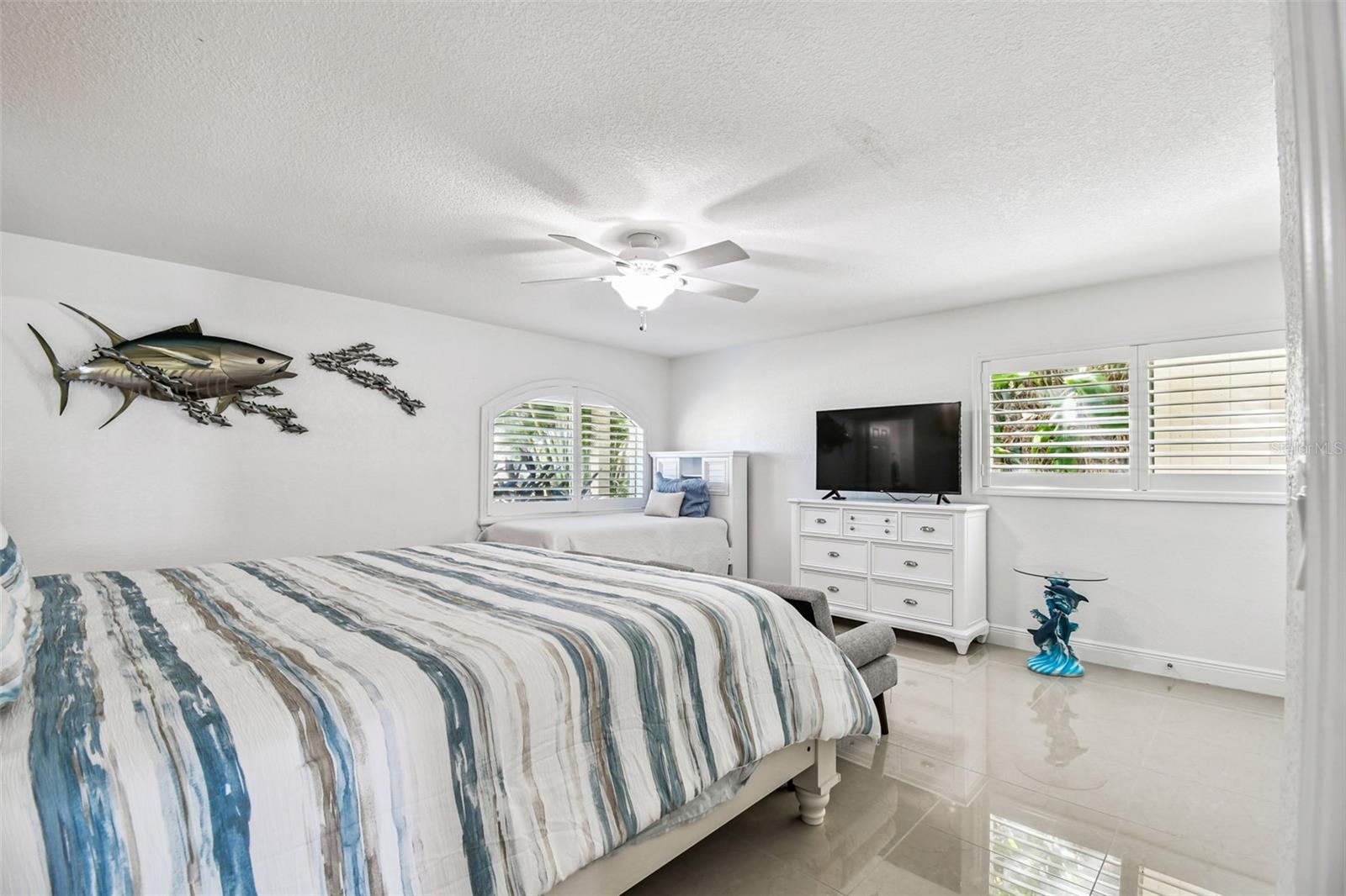 582 JOHNS PASS AVE — photo 60