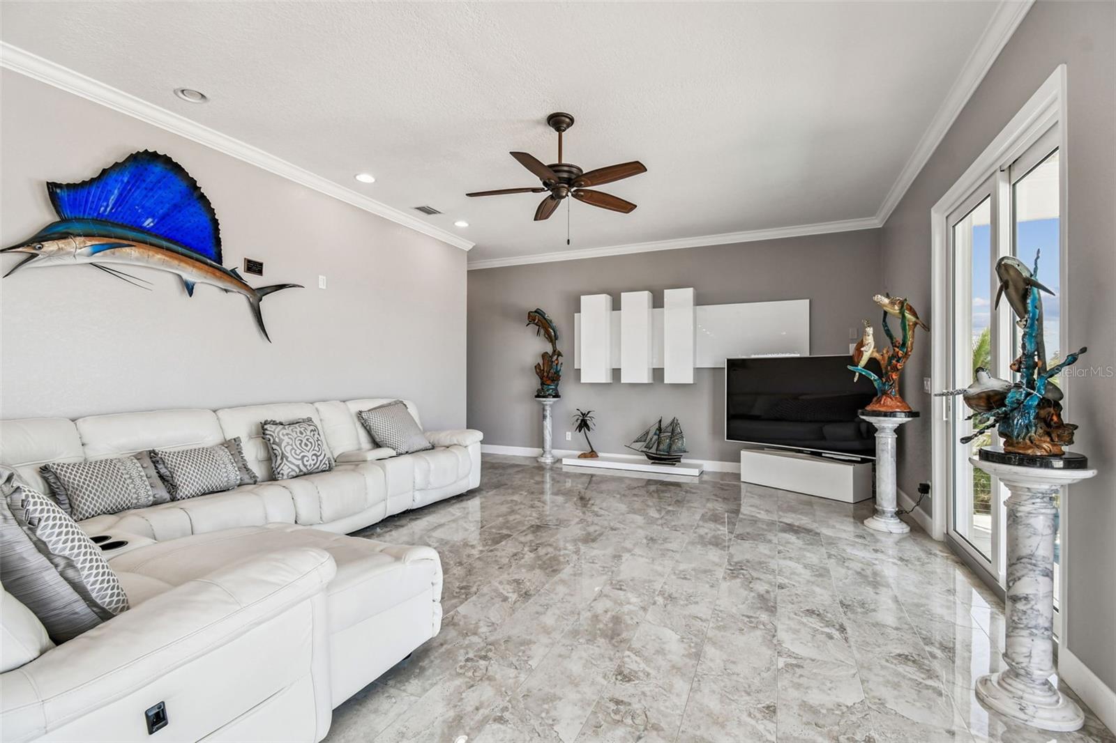 582 JOHNS PASS AVE — photo 28