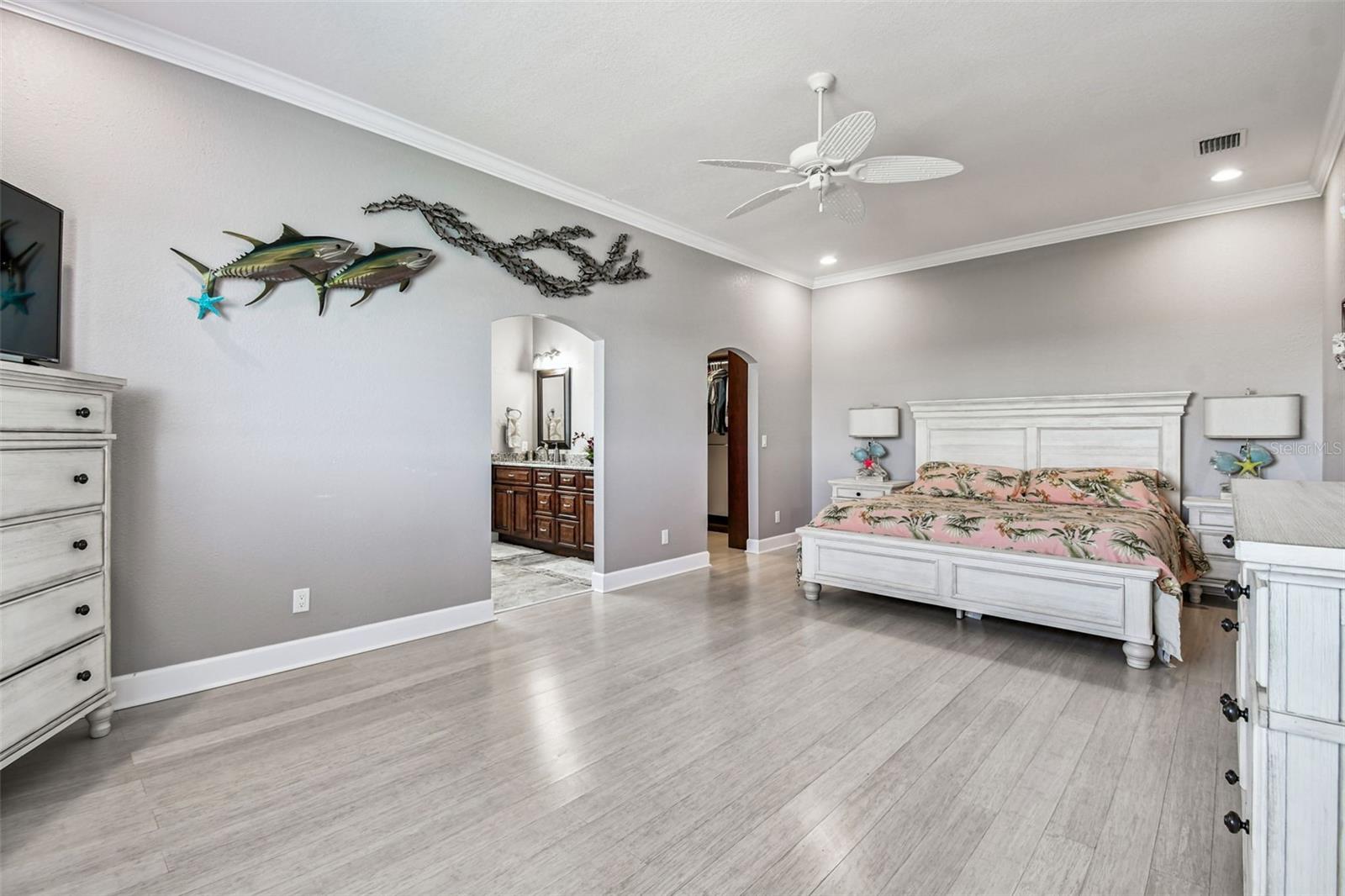 582 JOHNS PASS AVE — photo 44