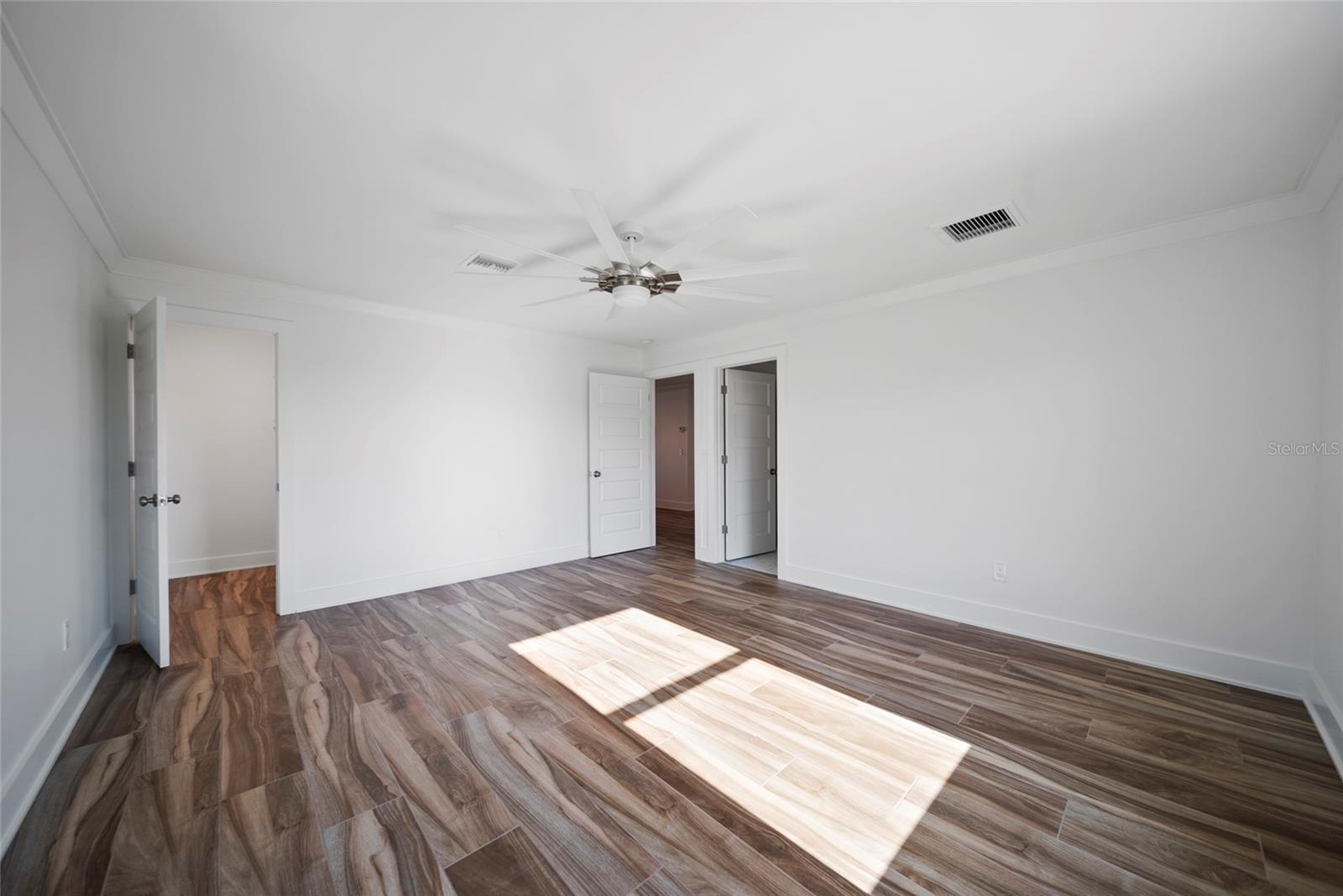15564 BERTRAM DR — photo 13