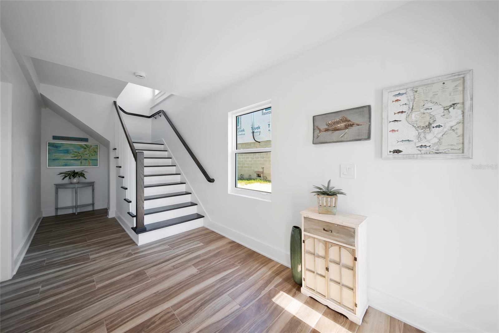 15564 BERTRAM DR — photo 2