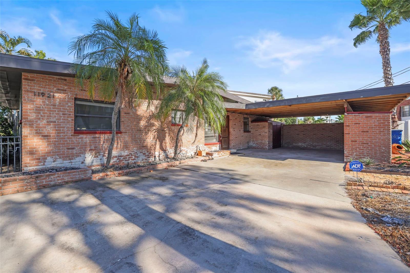 11921 LAGOON LN — photo 4