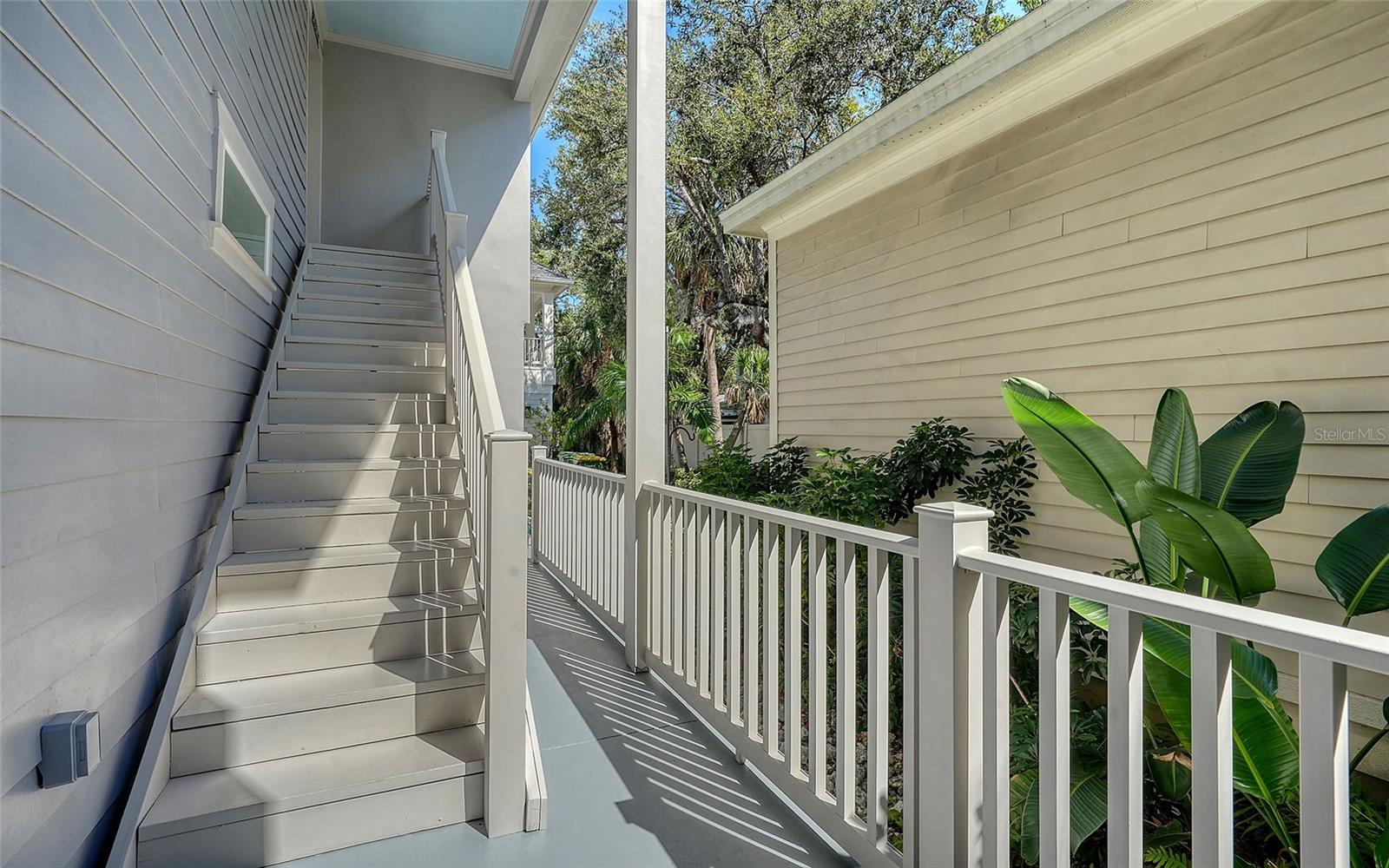 1775 STAPLETON ST — photo 32