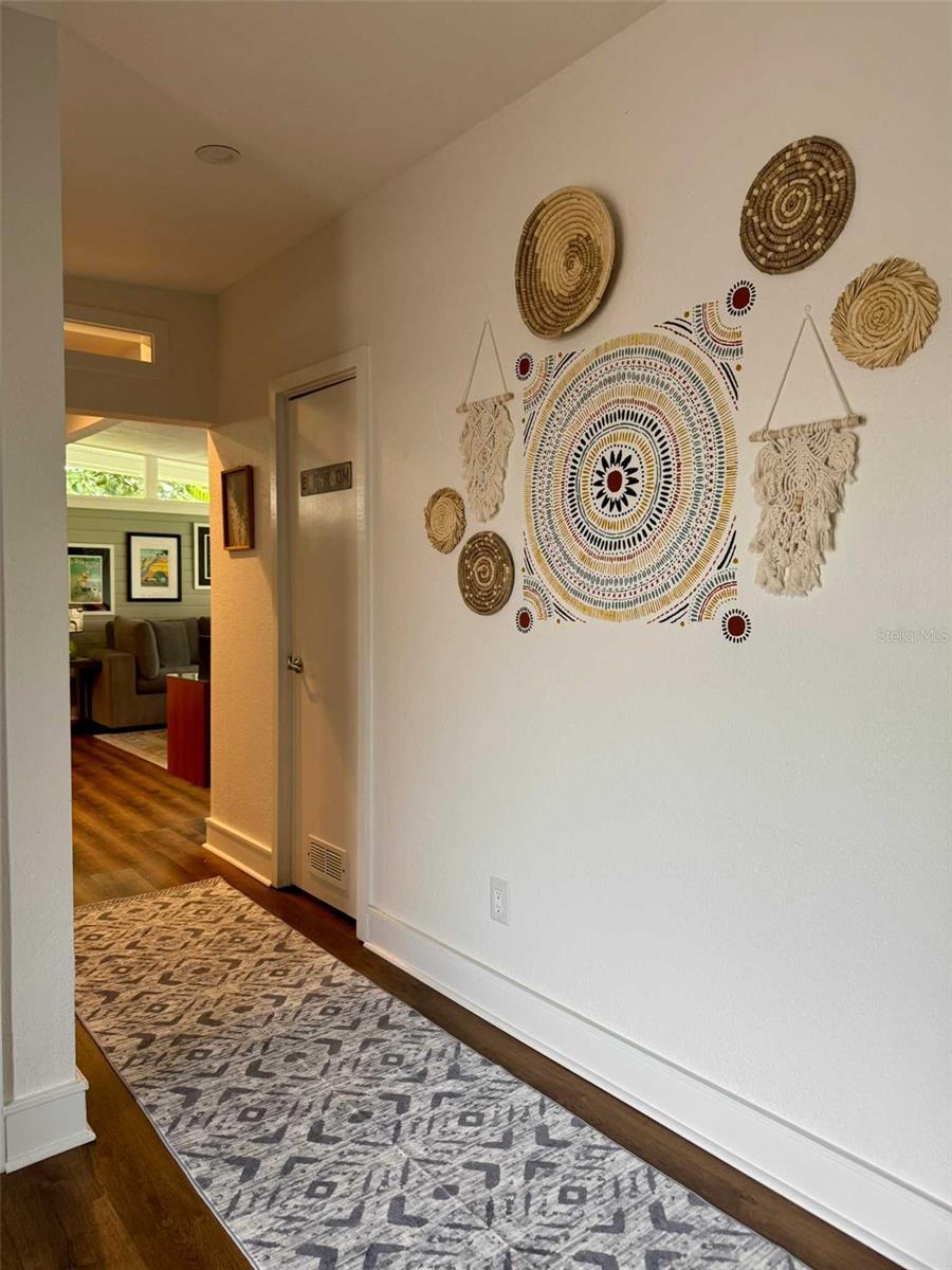 3012 GRAND VIEW AVE — photo 35
