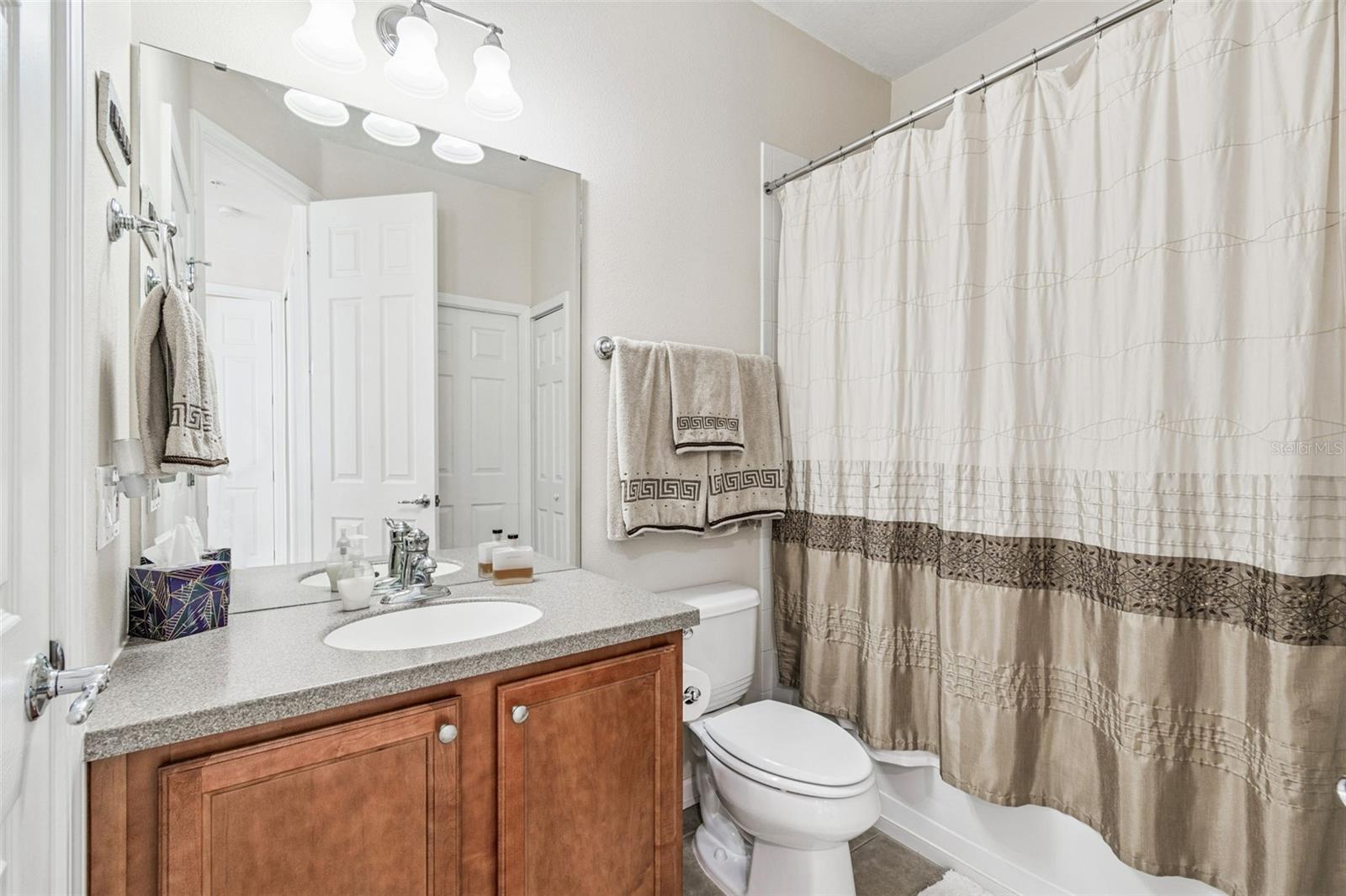 841 LANTERN WAY #202 — photo 51