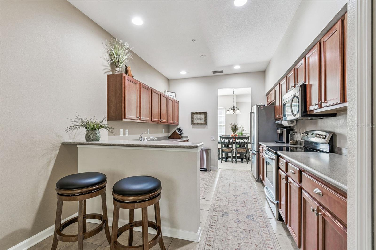 841 LANTERN WAY #202 — photo 36