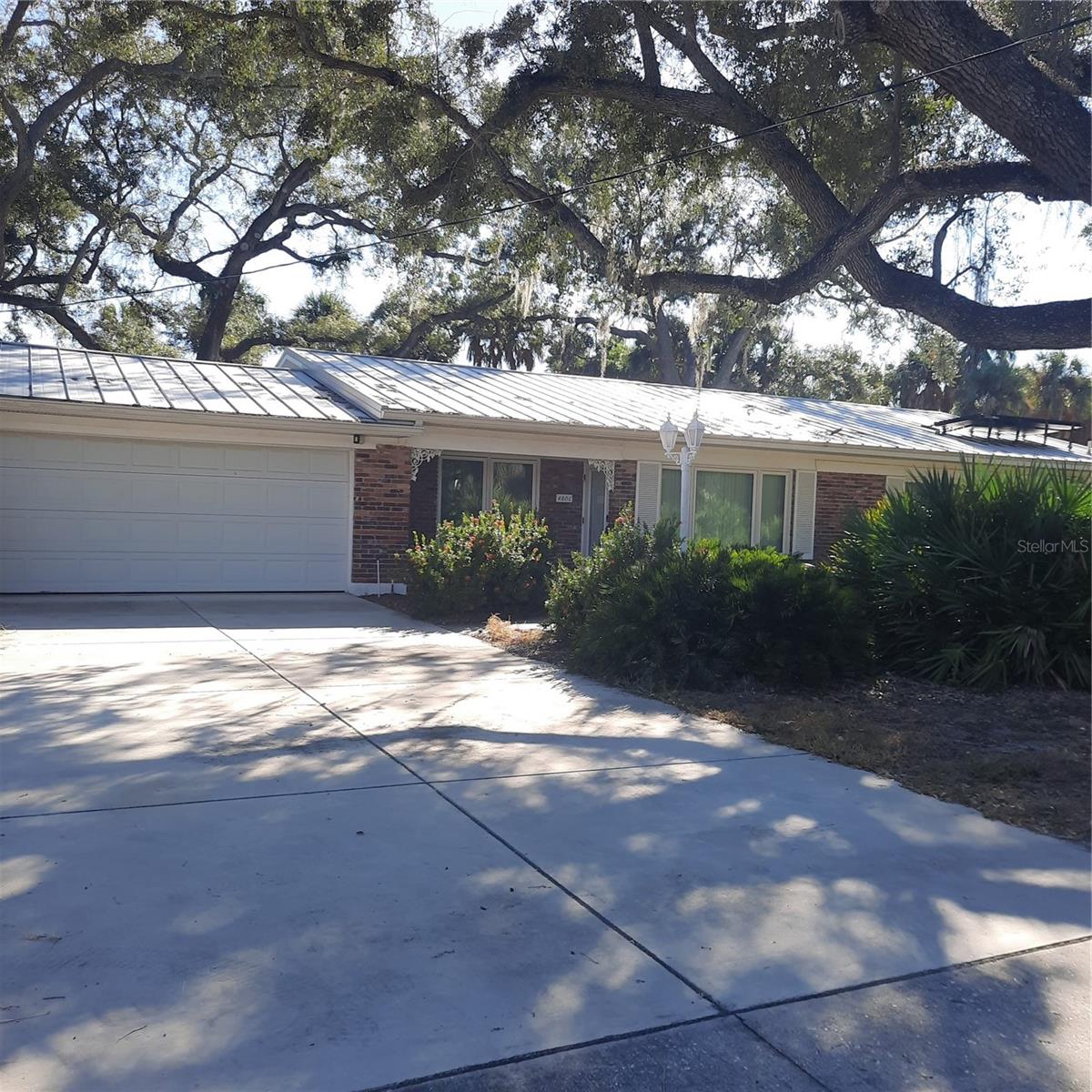 4806 W SAN JOSE ST — photo 2