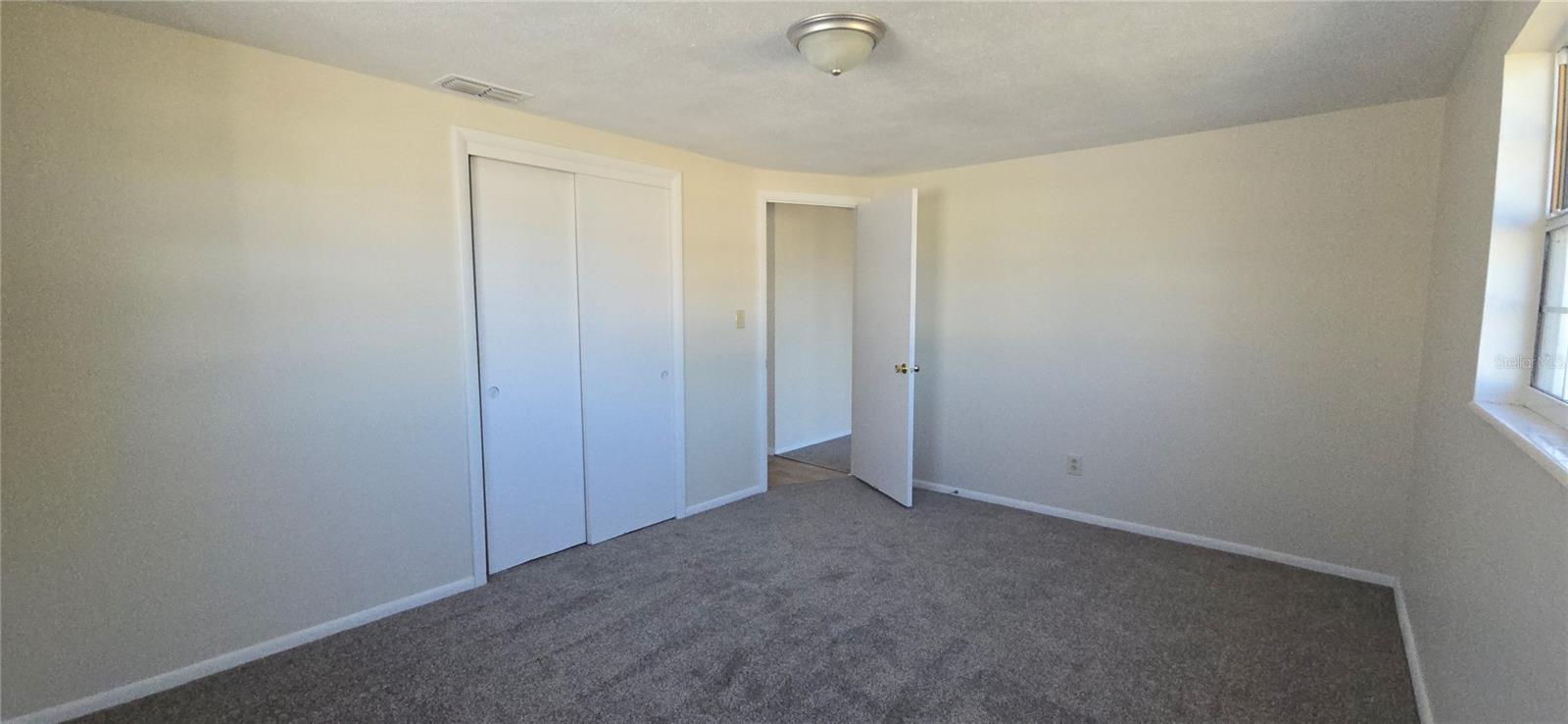 4102 DALWOOD DR — photo 13