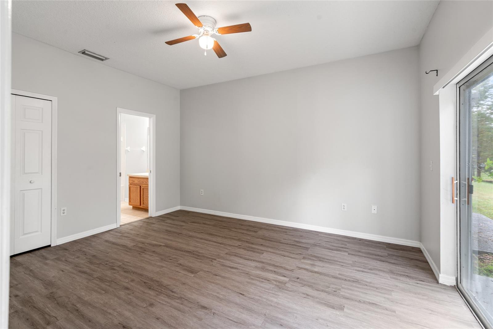 5727 AUTUMN SHIRE DR — photo 22