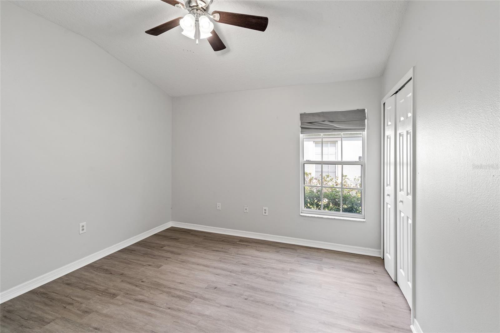 5727 AUTUMN SHIRE DR — photo 14