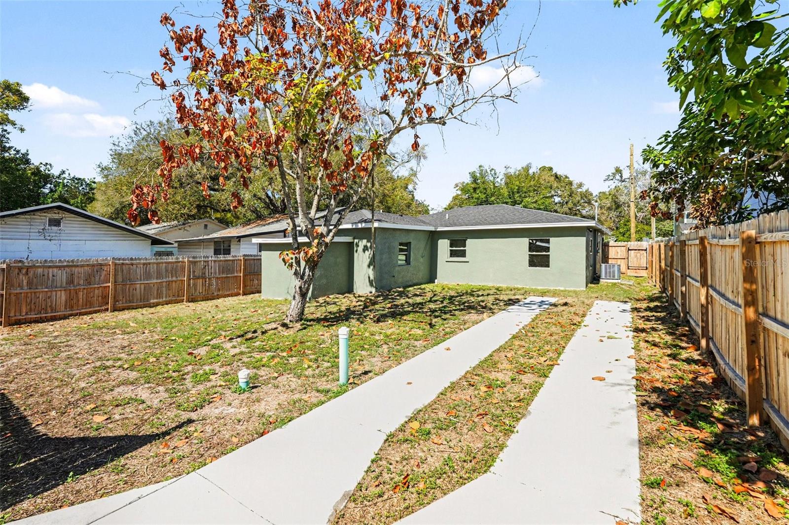 1221 E EMMA ST — photo 9