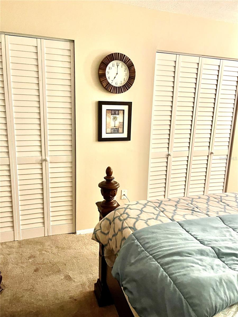 4650 COVE CIR #402 — photo 21