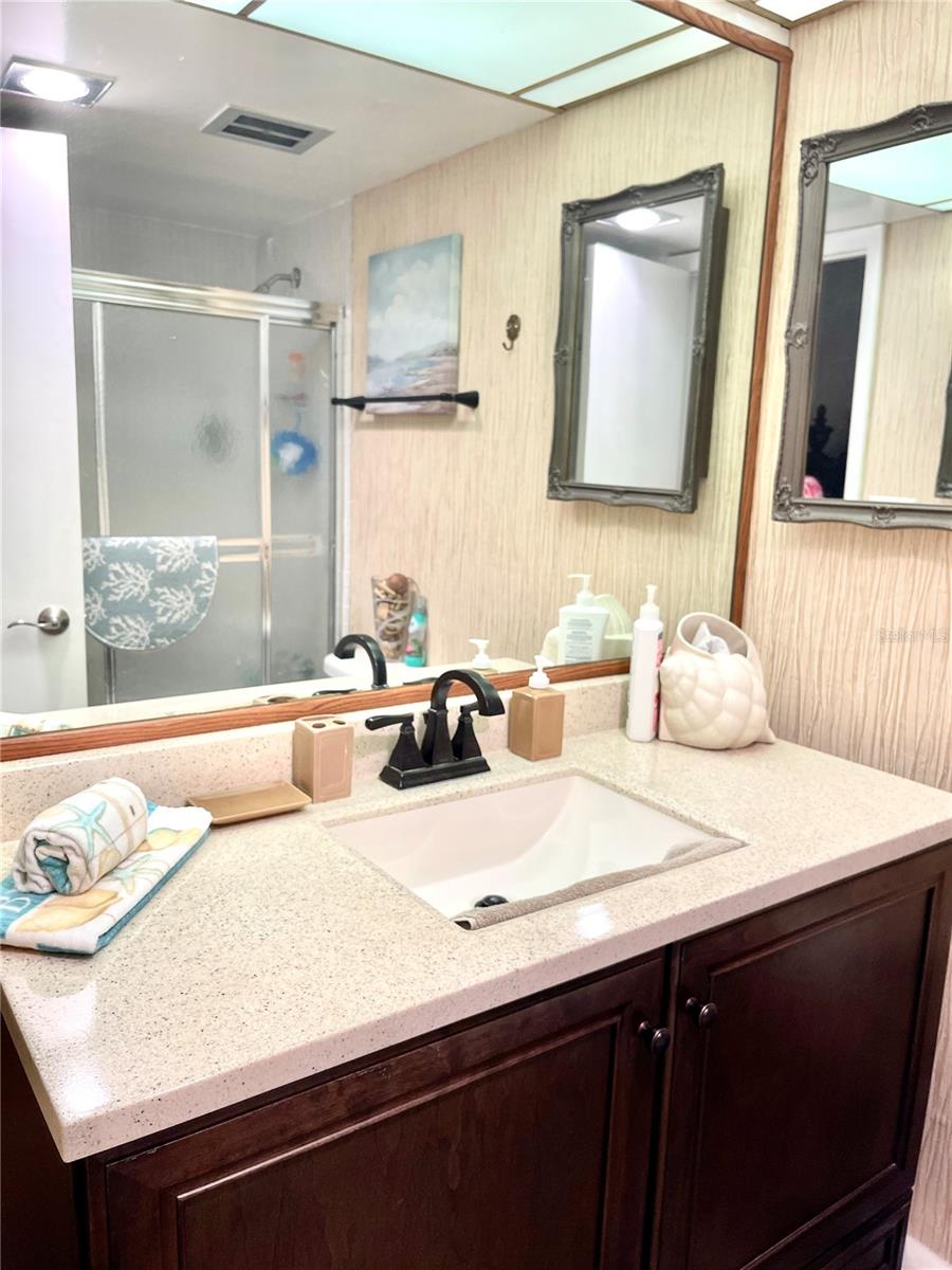 4650 COVE CIR #402 — photo 24