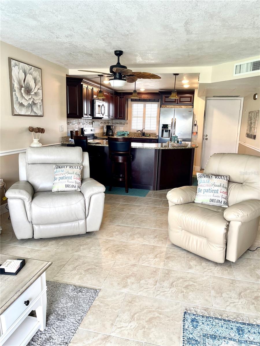 4650 COVE CIR #402 — photo 16